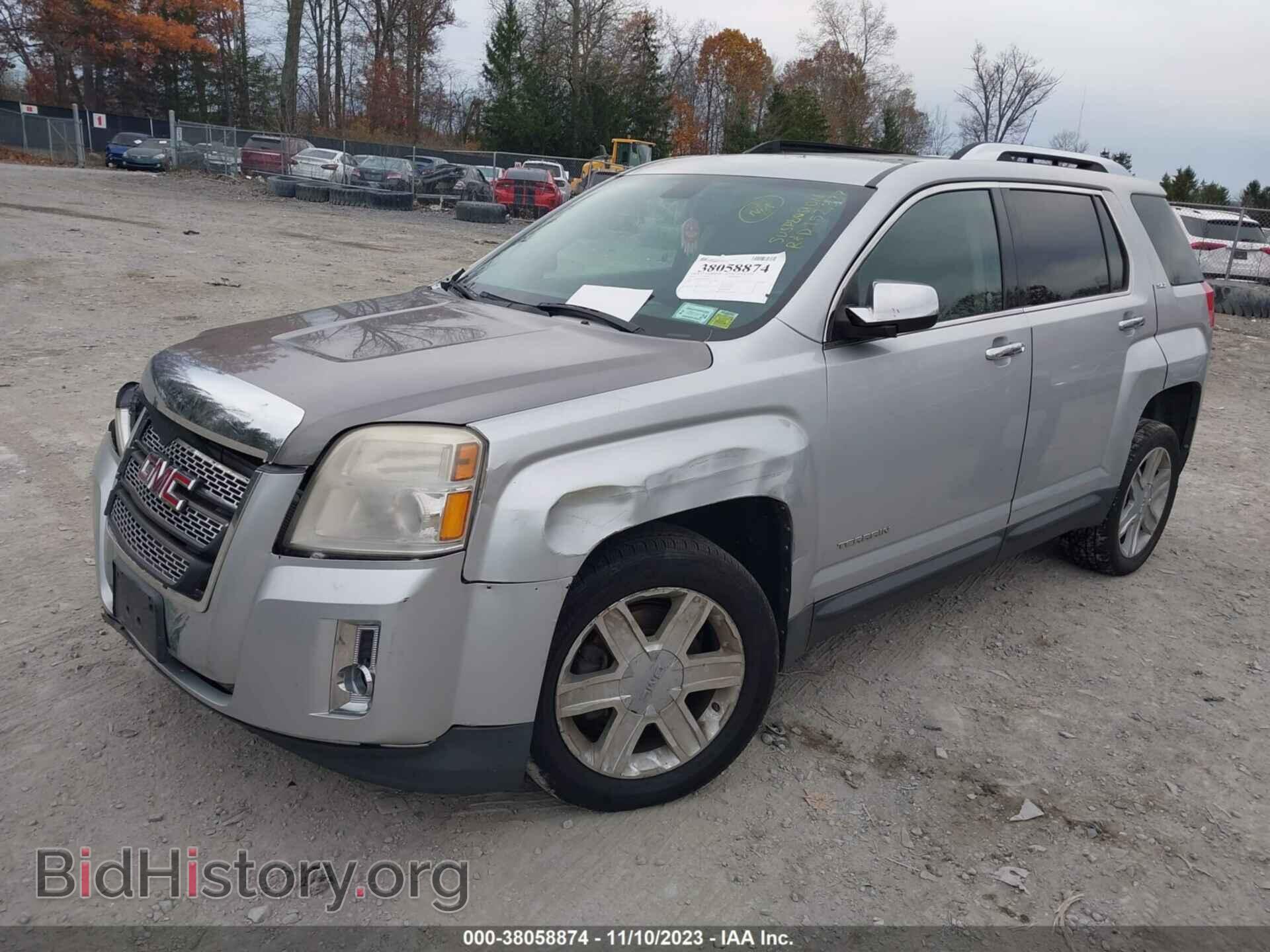2010 GMC TERRAIN - VIN: 2CTFLJEW0A6268564 - Фото 2