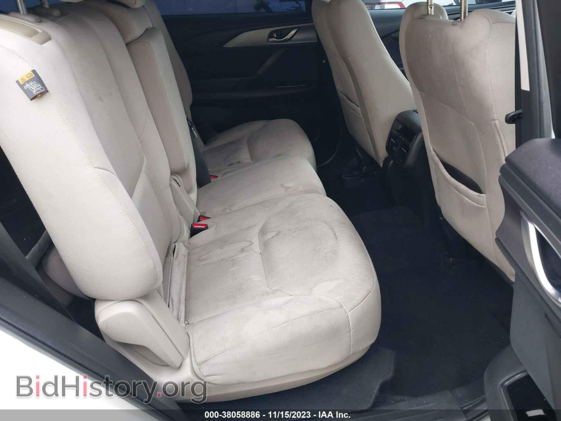 2016 MAZDA CX-9 - VIN: JM3TCABY5G0114817 - Фото 8