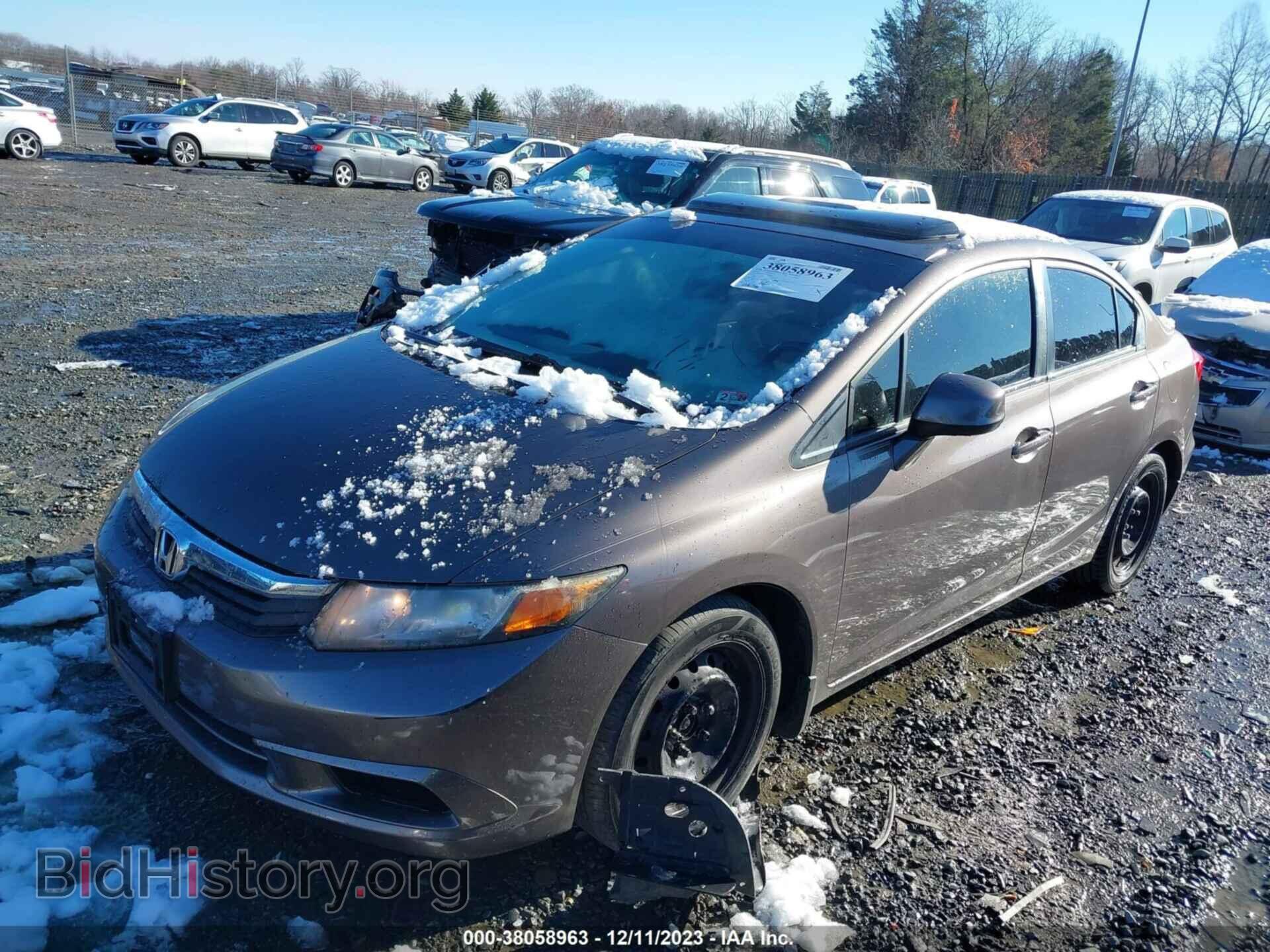 2012 HONDA CIVIC - VIN: 2HGFB2F96CH566817 - Photo 2