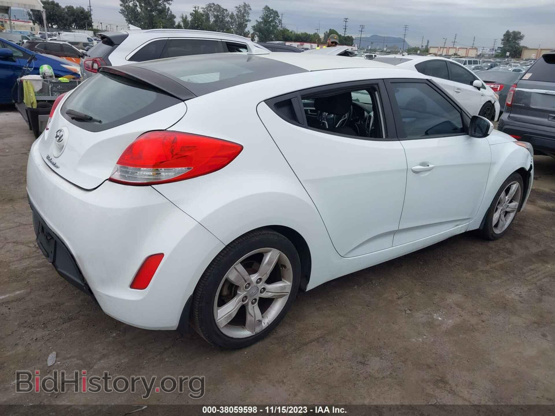 2013 HYUNDAI VELOSTER - VIN: KMHTC6AD7DU084983 - Фото 4