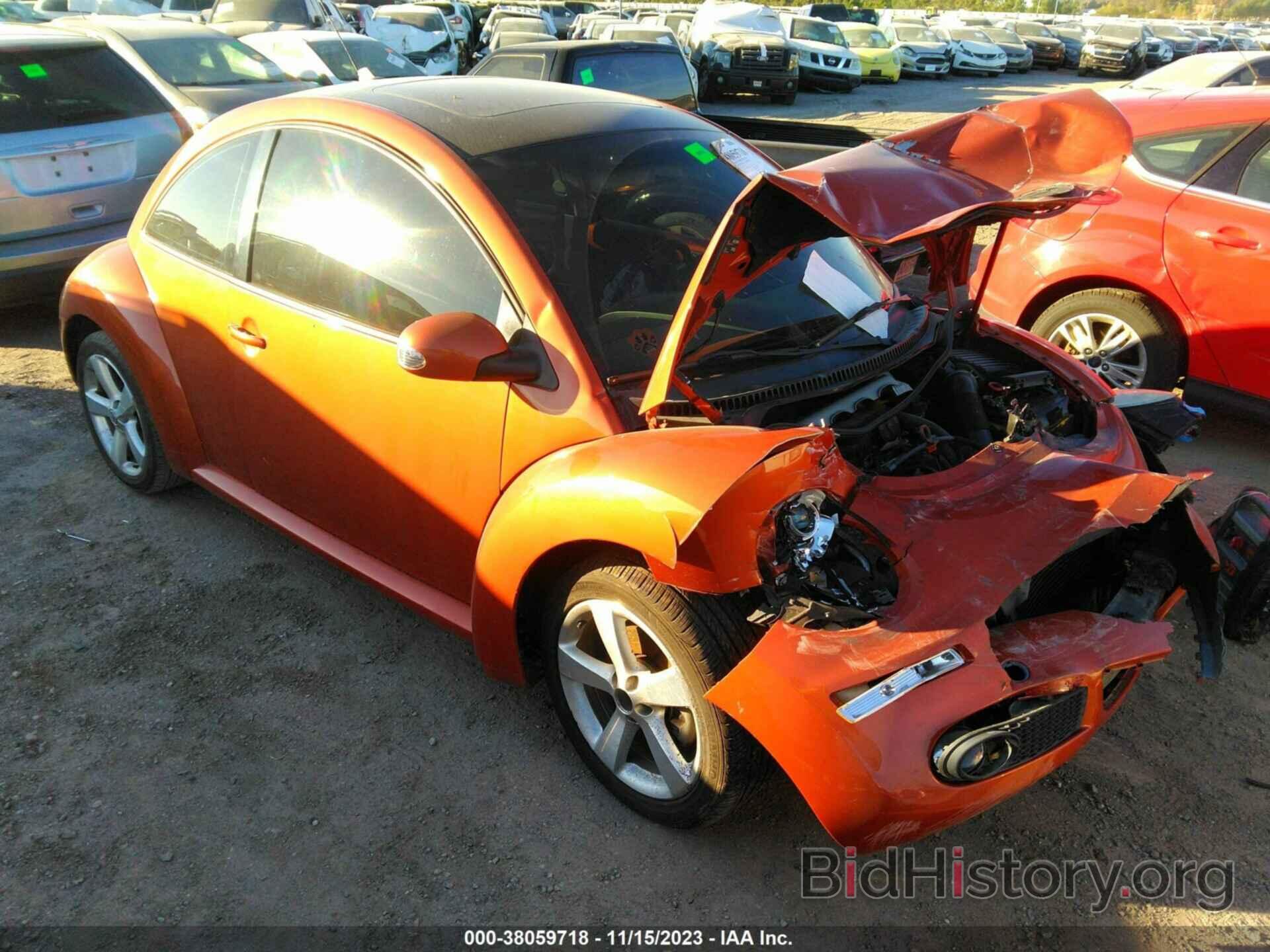 Photo 3VWRG3AG2AM015112 - VOLKSWAGEN NEW BEETLE 2010