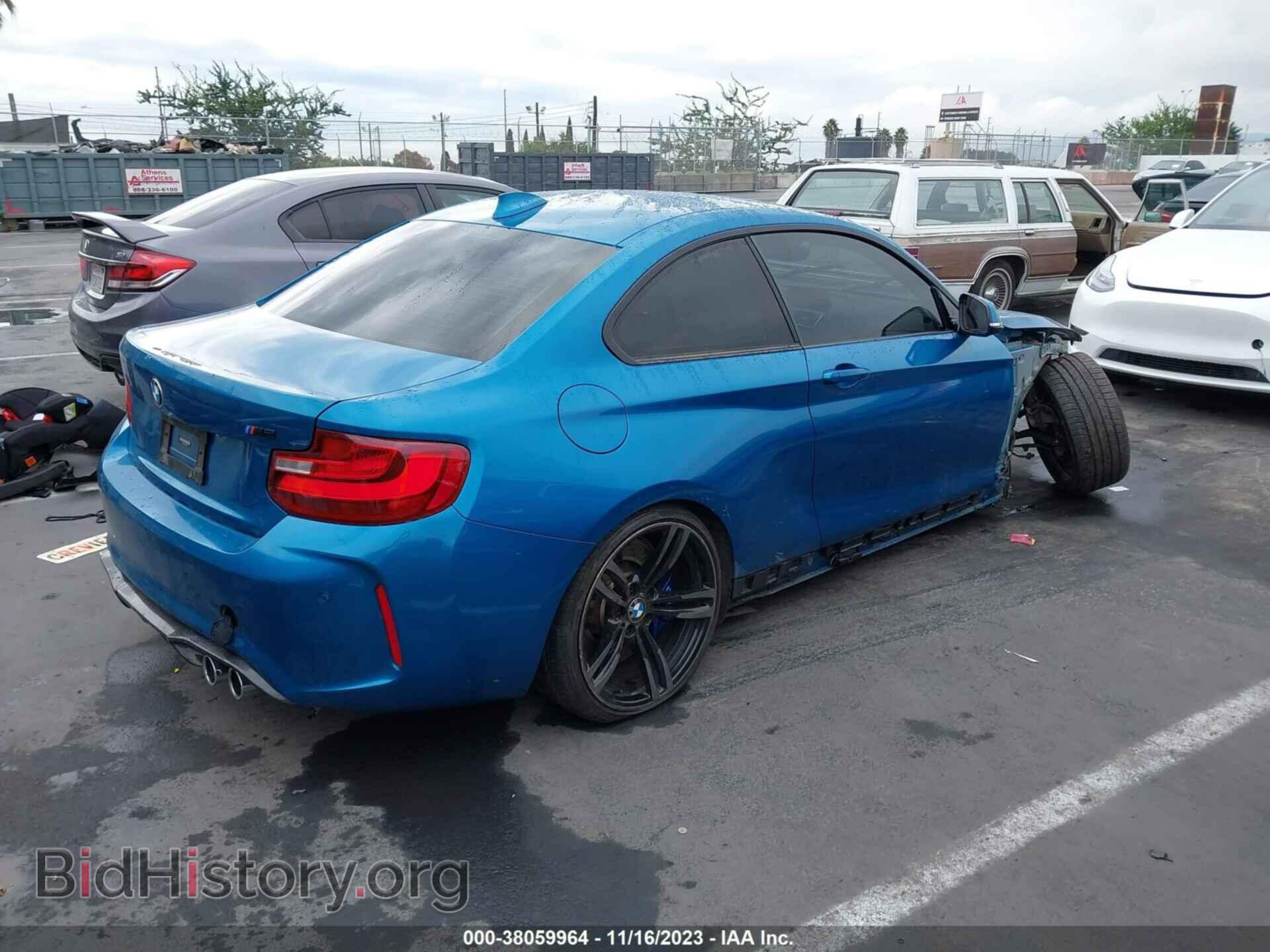 2017 BMW M2 - VIN: WBS1H9C35HV888159 - Фото 4