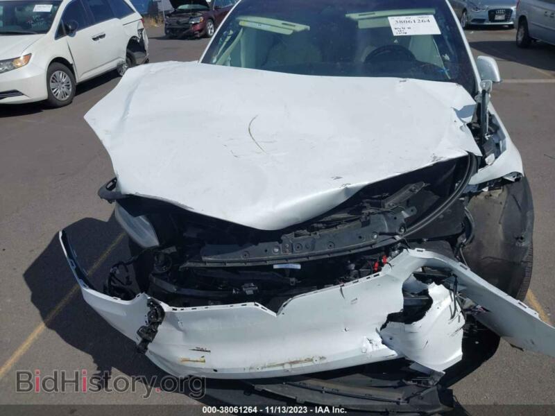 2019 Tesla MODEL X (VIN 5YJXCDE2XKF182981) — photo 6 of 17