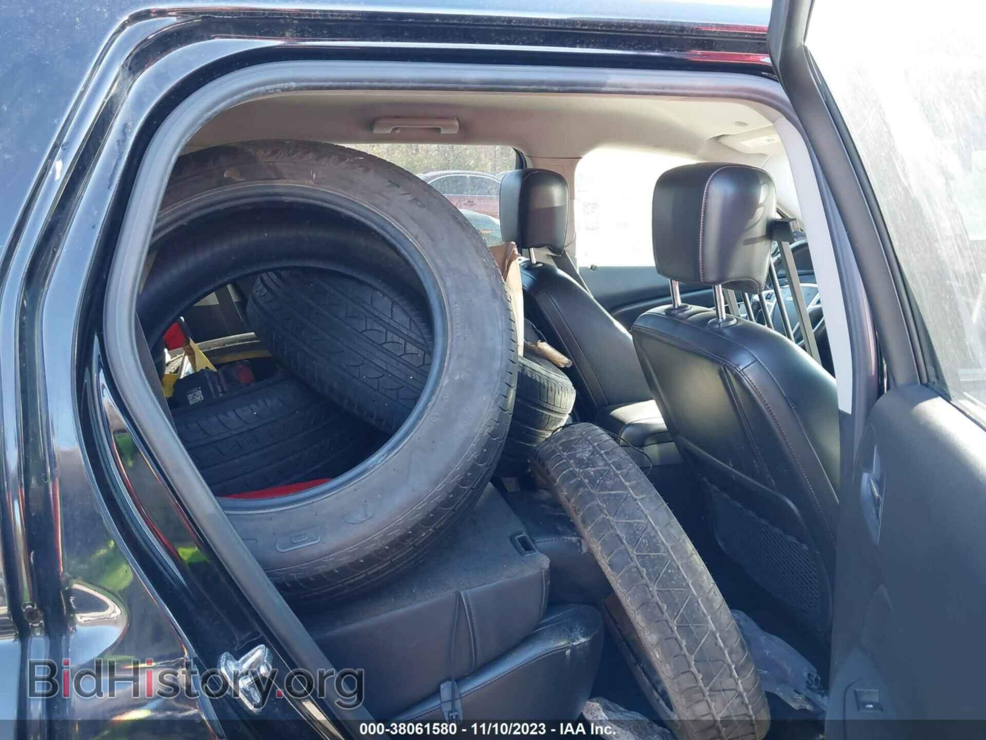 2011 GMC TERRAIN - VIN: 2CTALUEC8B6366616 - Photo 8
