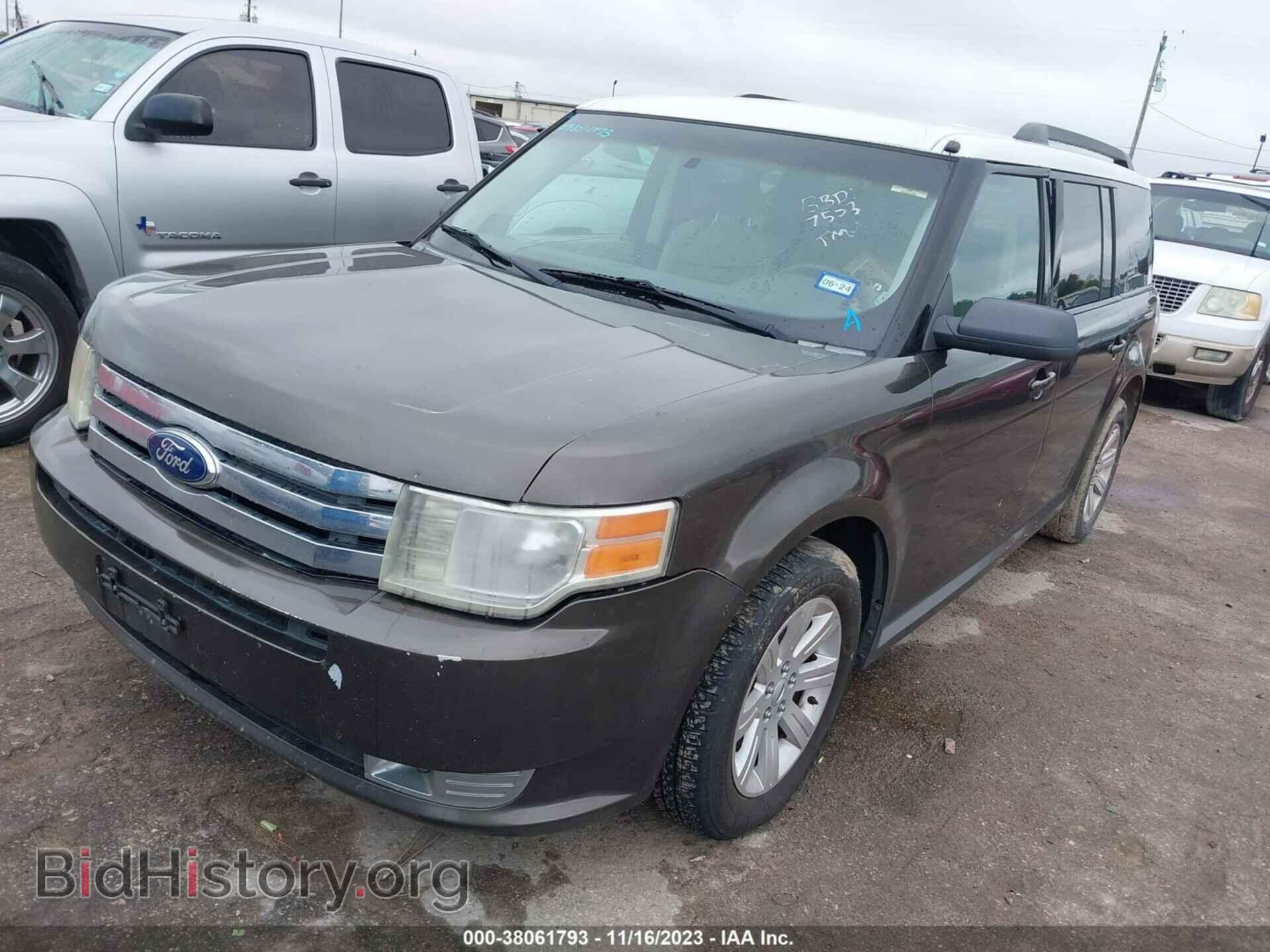2011 FORD FLEX - VIN: 2FMGK5BC6BBD17503 - Photo 2