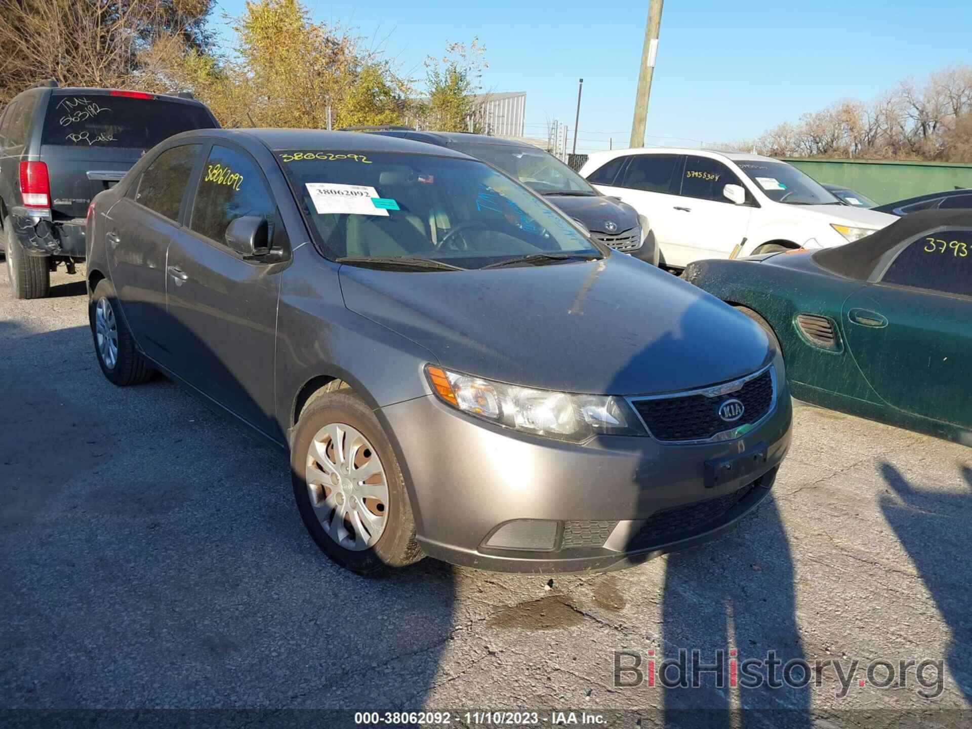 Photo KNAFU4A2XB5454572 - KIA FORTE 2011