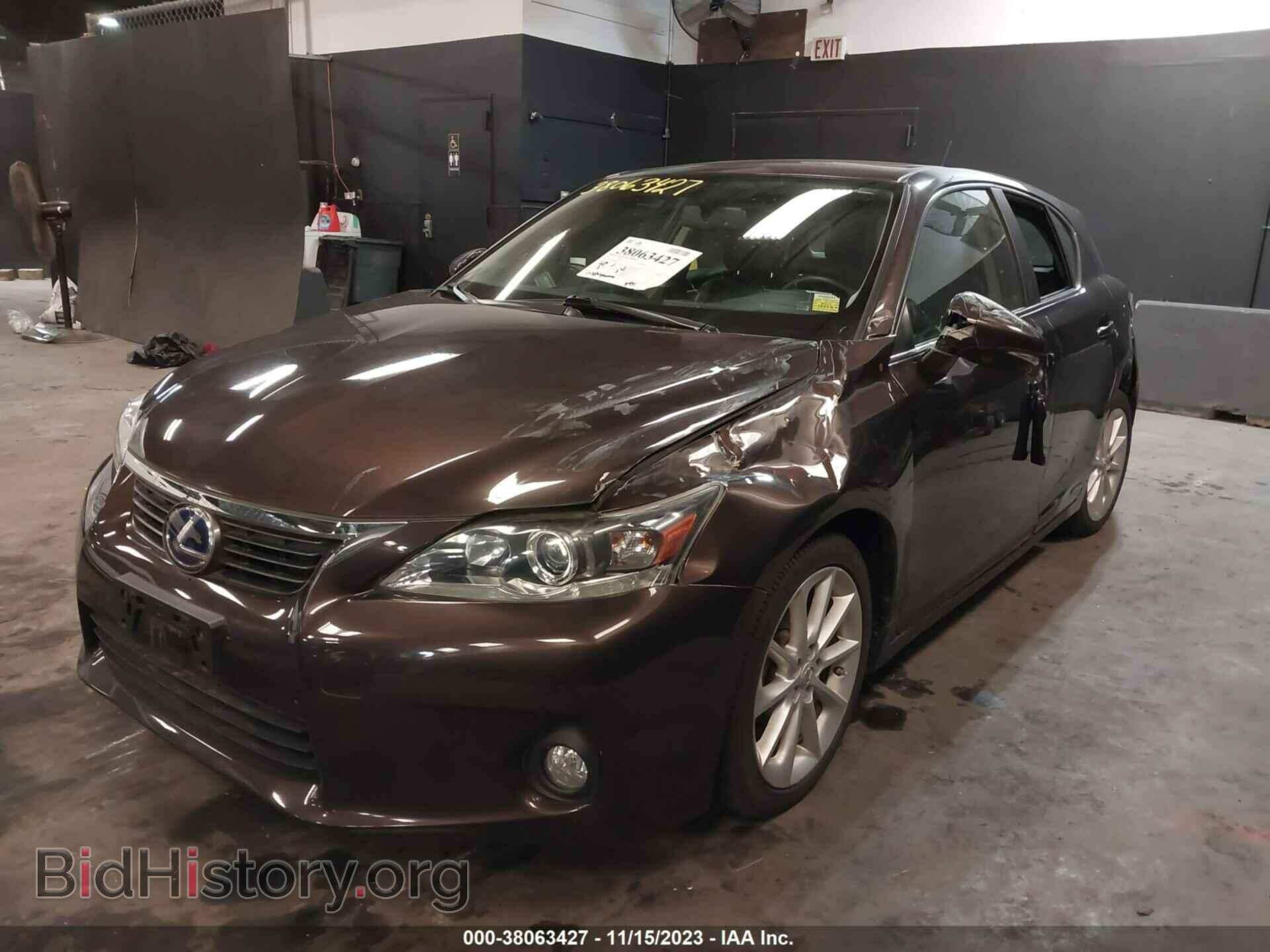 2011 LEXUS CT 200H - VIN: JTHKD5BH5B2036396 - Фото 2