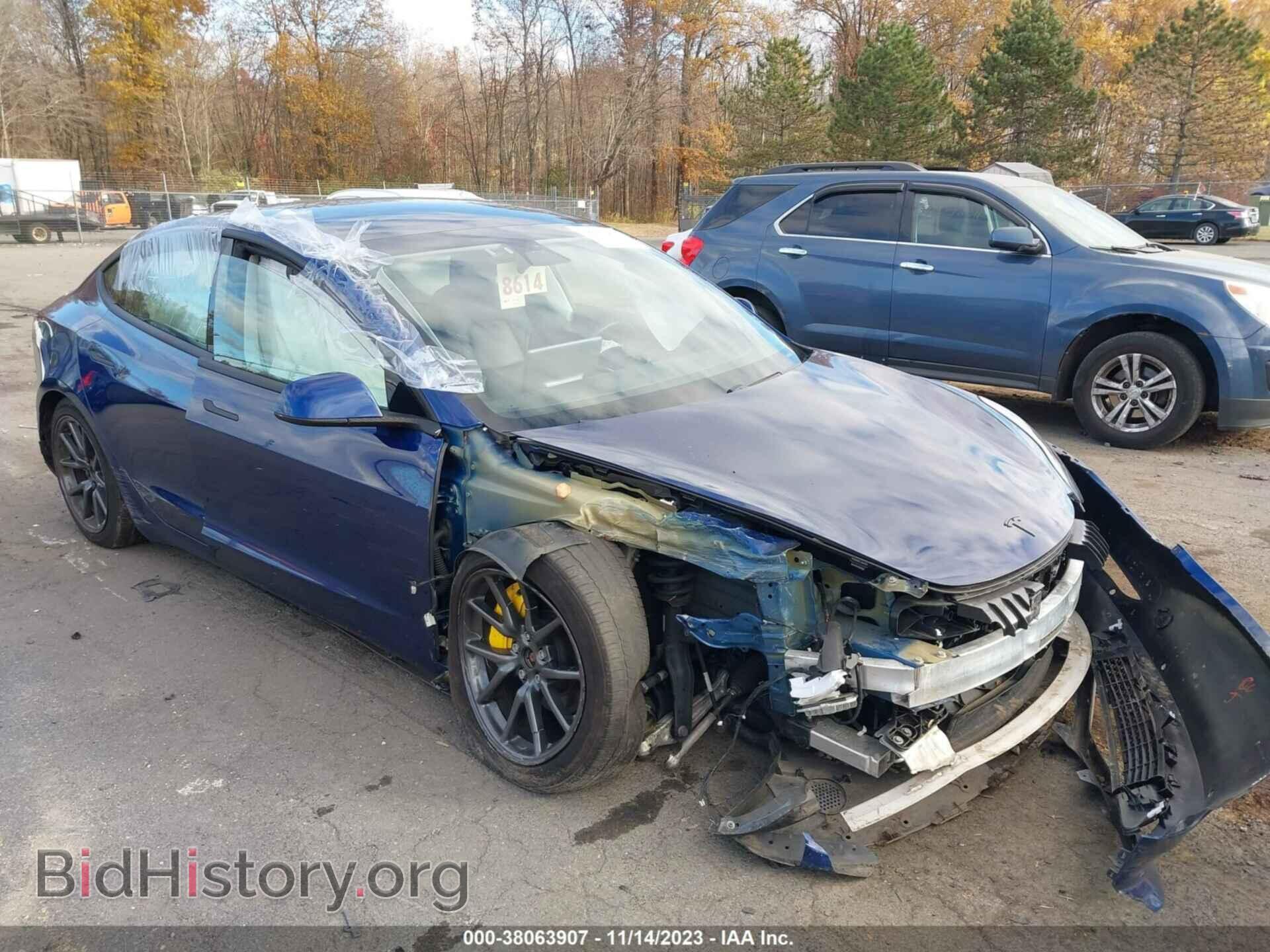 Фотография 5YJ3E1EBXKF452668 - TESLA MODEL 3 2019