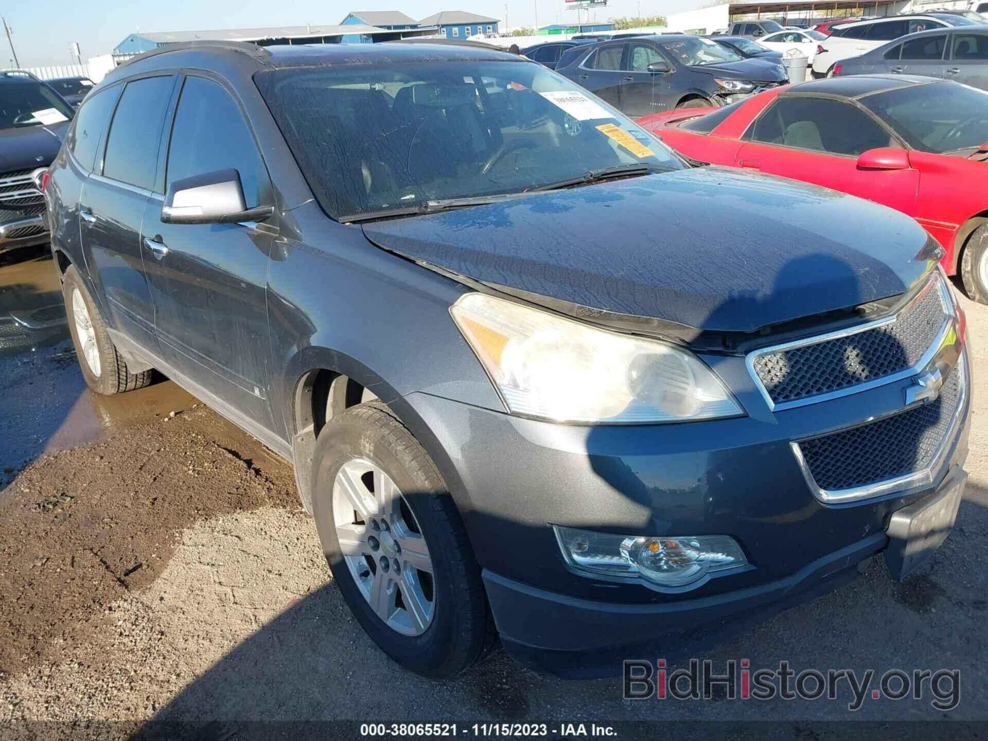 Photo 1GNLRGED6AS115433 - CHEVROLET TRAVERSE 2010