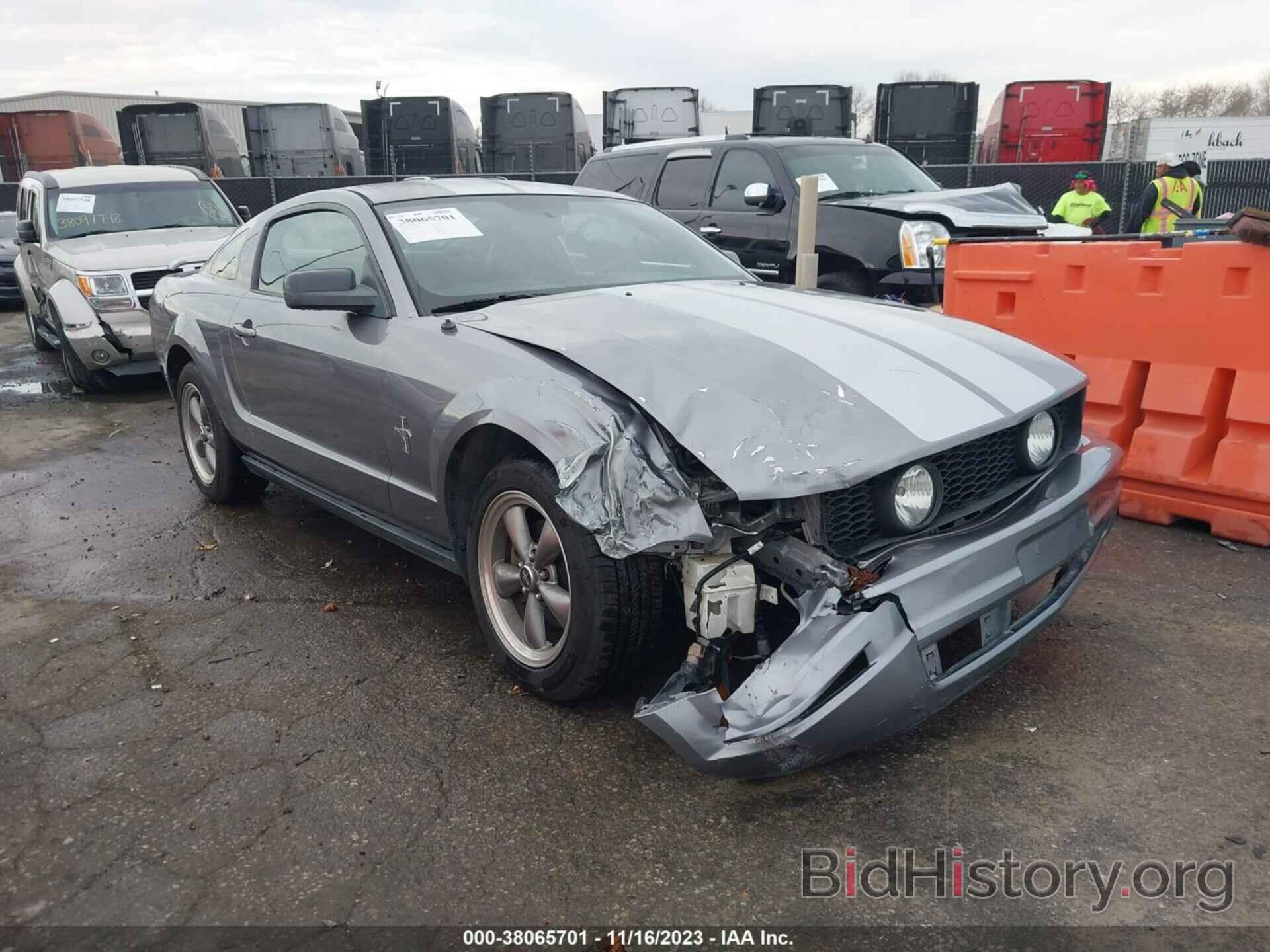 Photo 1ZVFT80N965187078 - FORD MUSTANG 2006