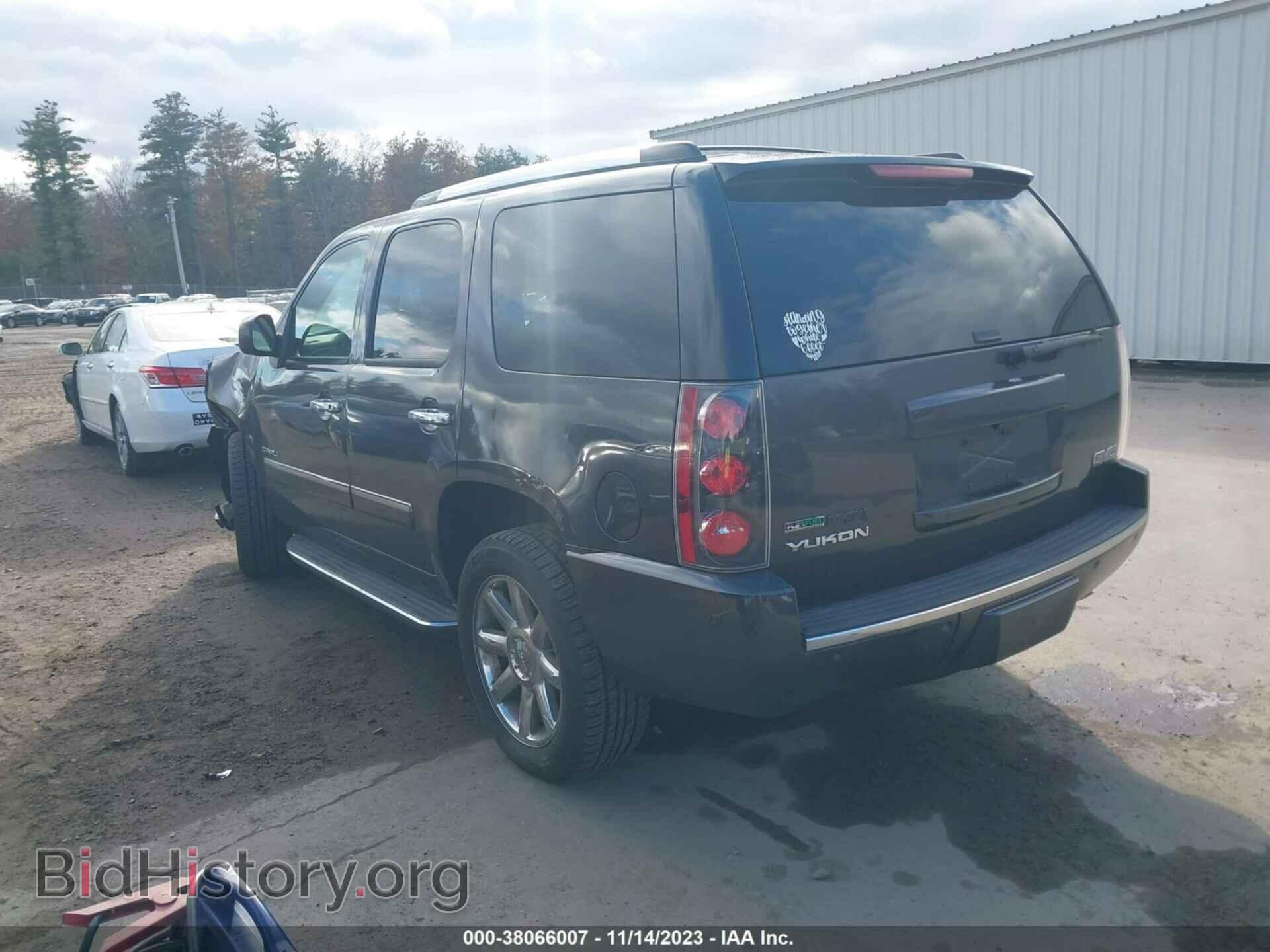 2010 GMC YUKON - VIN: 1GKUKEEF5AR112591 - Фото 3