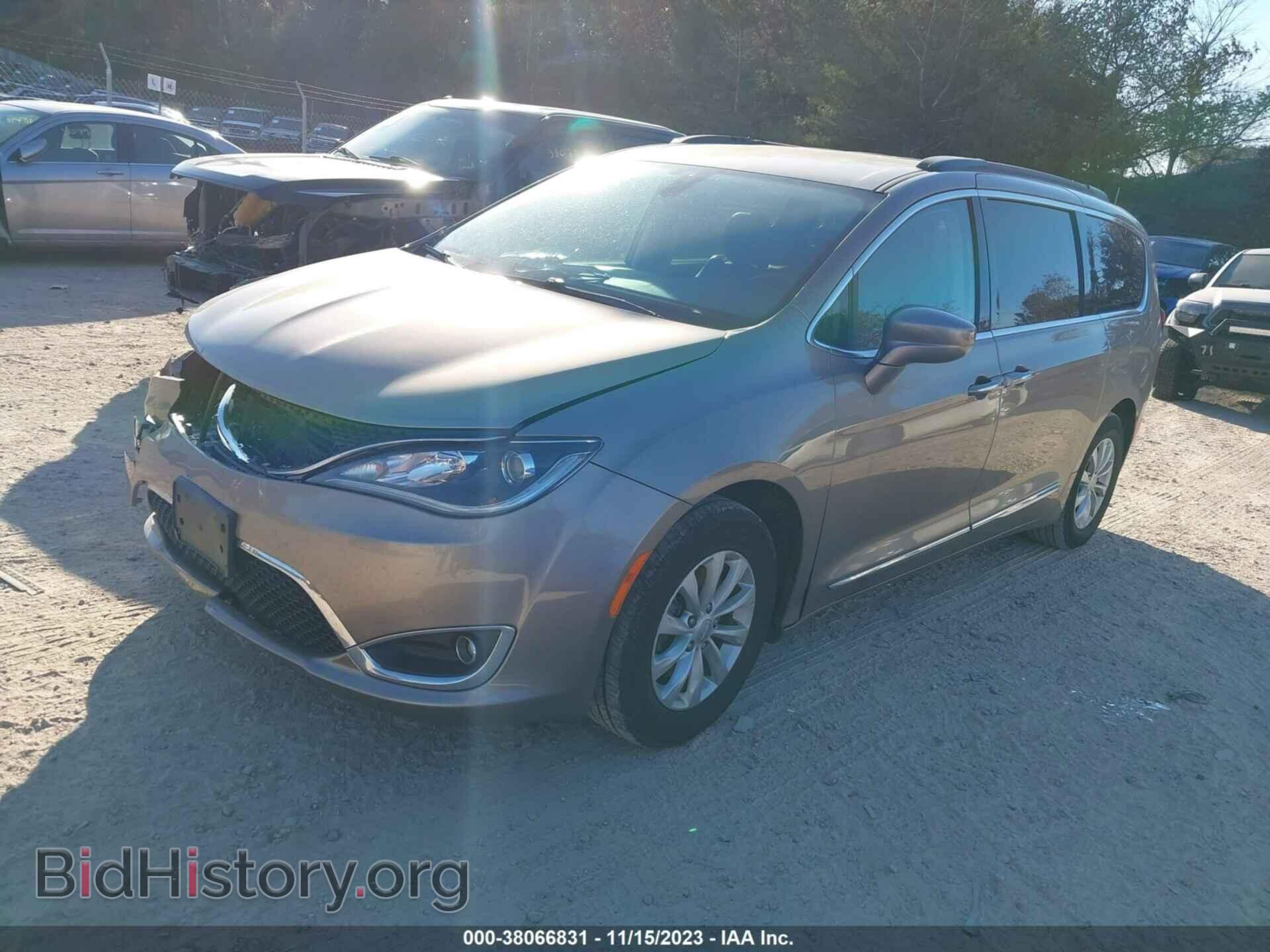 2017 CHRYSLER PACIFICA - VIN: 2C4RC1BG9HR683168 - Фото 2