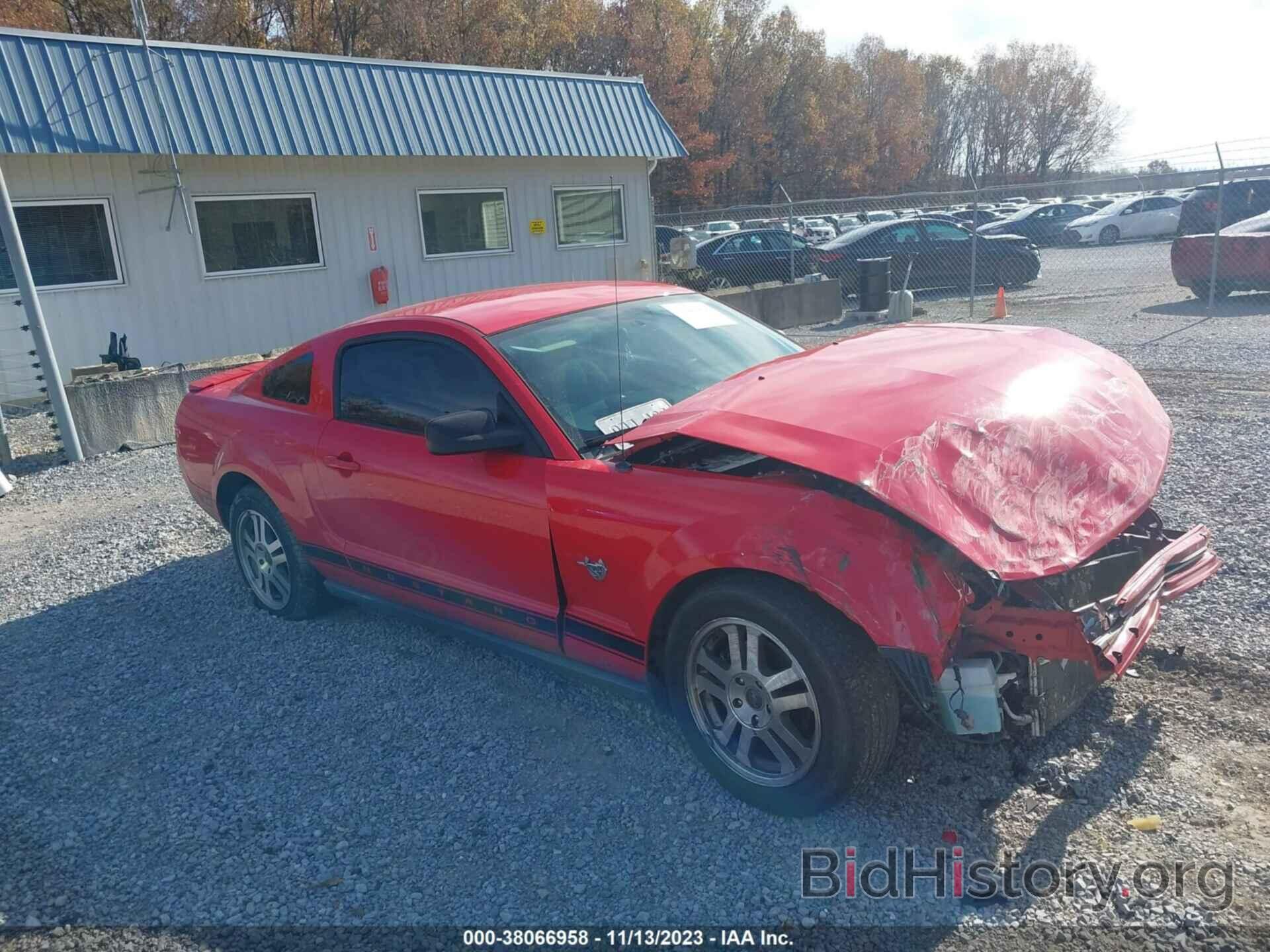 Photo 1ZVHT80NX95131938 - FORD MUSTANG 2009