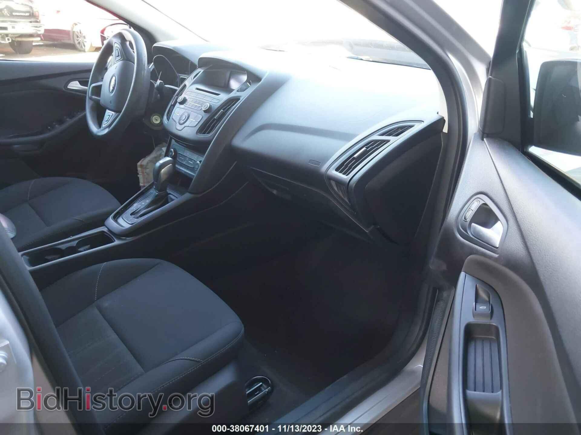 2016 FORD FOCUS - VIN: 1FADP3F23GL392011 - Фото 5