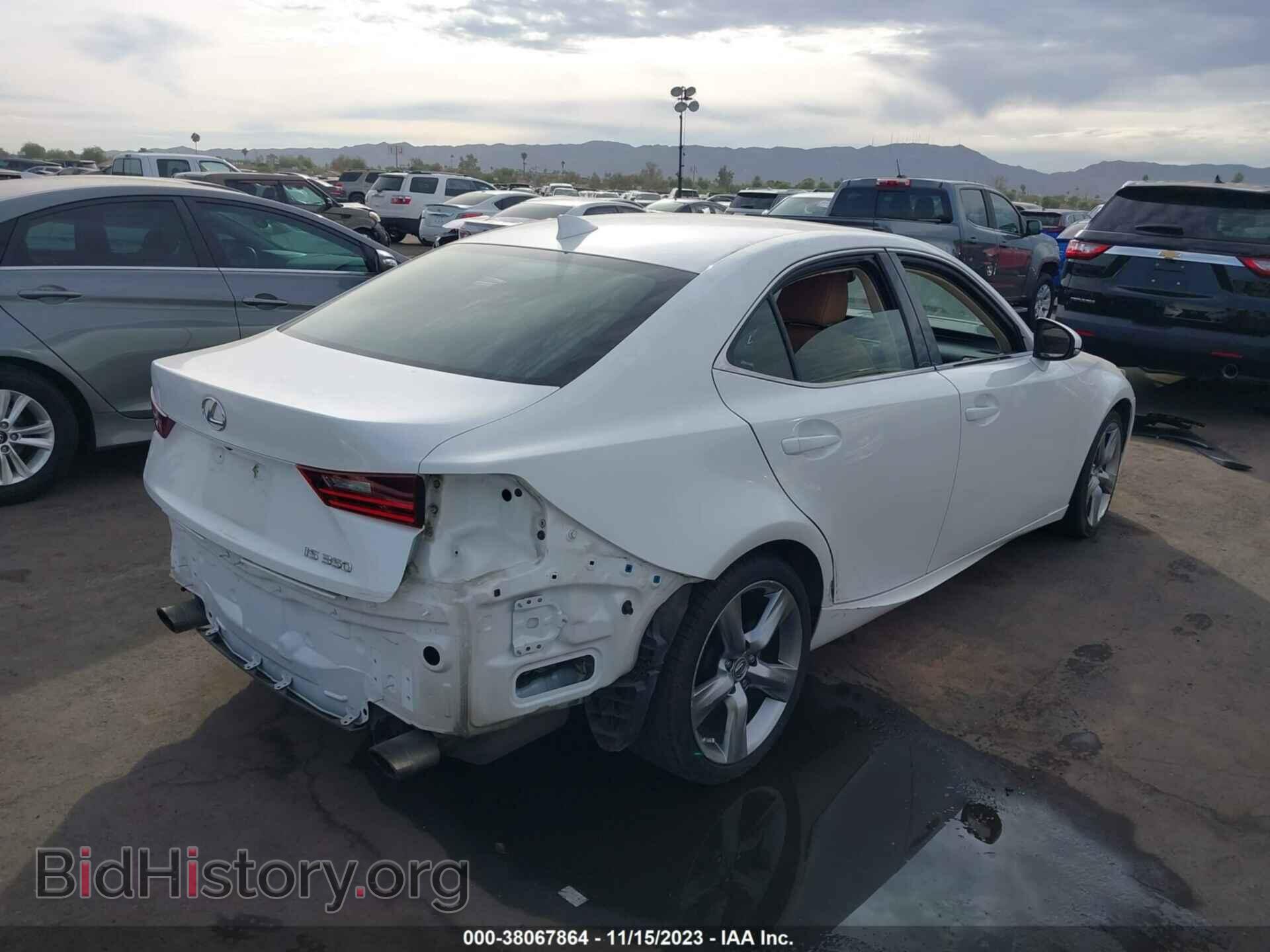 2015 LEXUS IS 350 - VIN: JTHBE1D26F5017374 - Photo 4