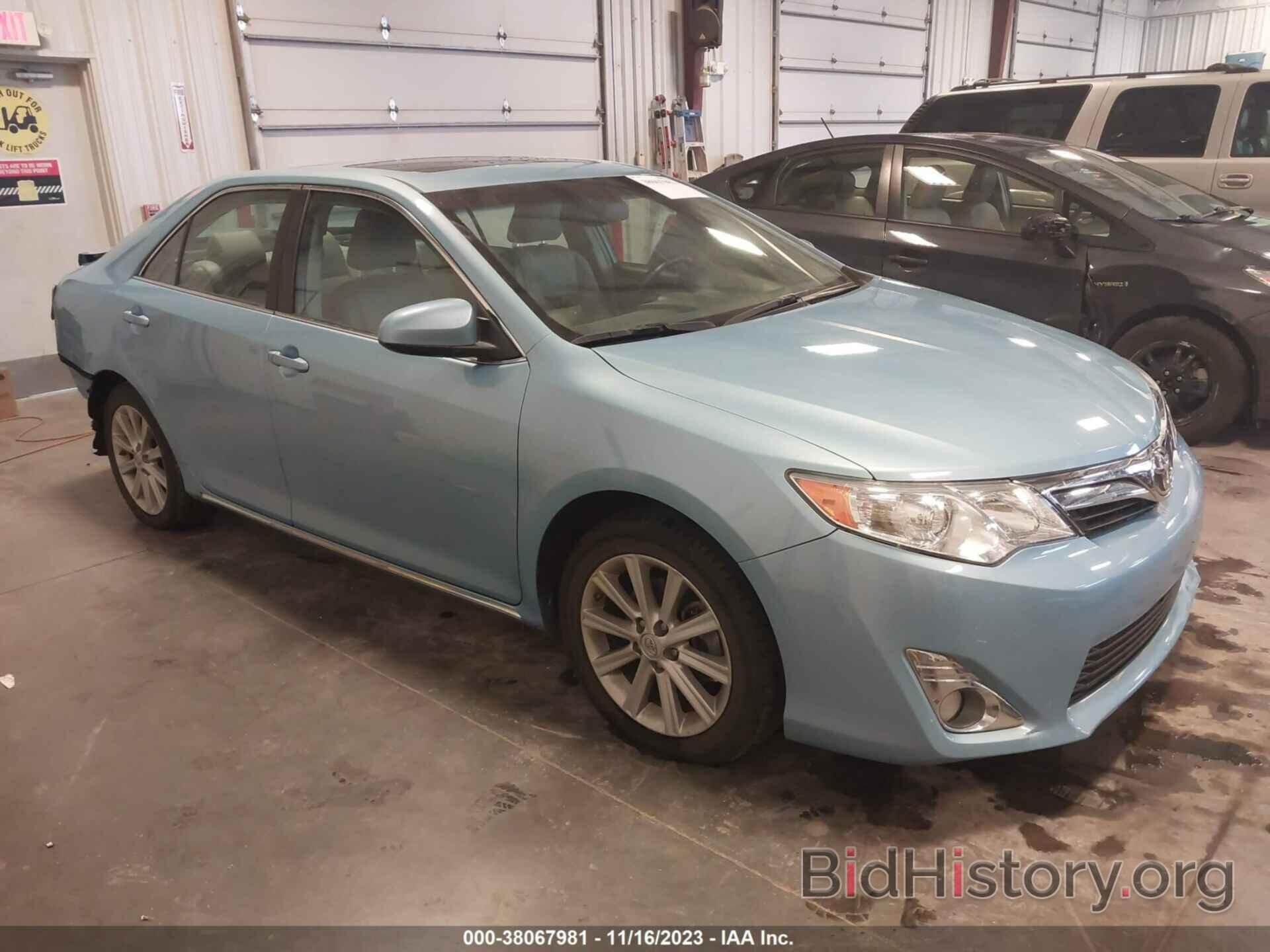 Photo 4T4BF1FK6CR221719 - TOYOTA CAMRY 2012