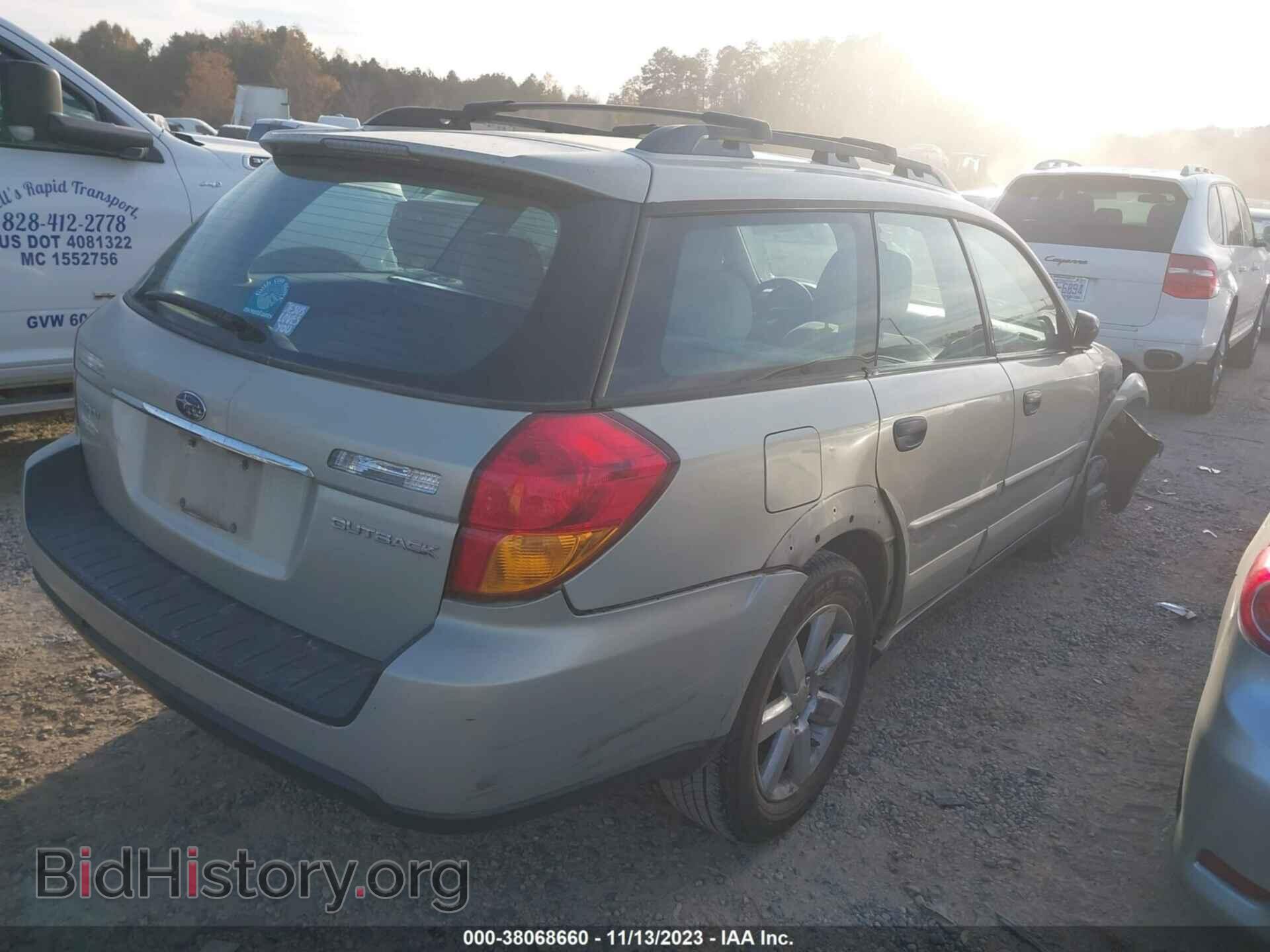 2007 SUBARU OUTBACK - VIN: 4S4BP61C277344779 - Фото 4