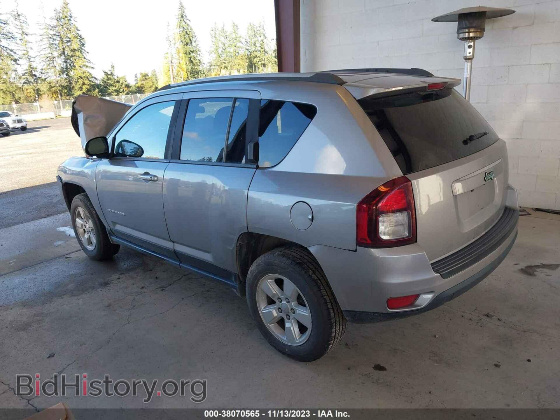 2015 JEEP COMPASS - VIN: 1C4NJCBA7FD313137 - Фото 3