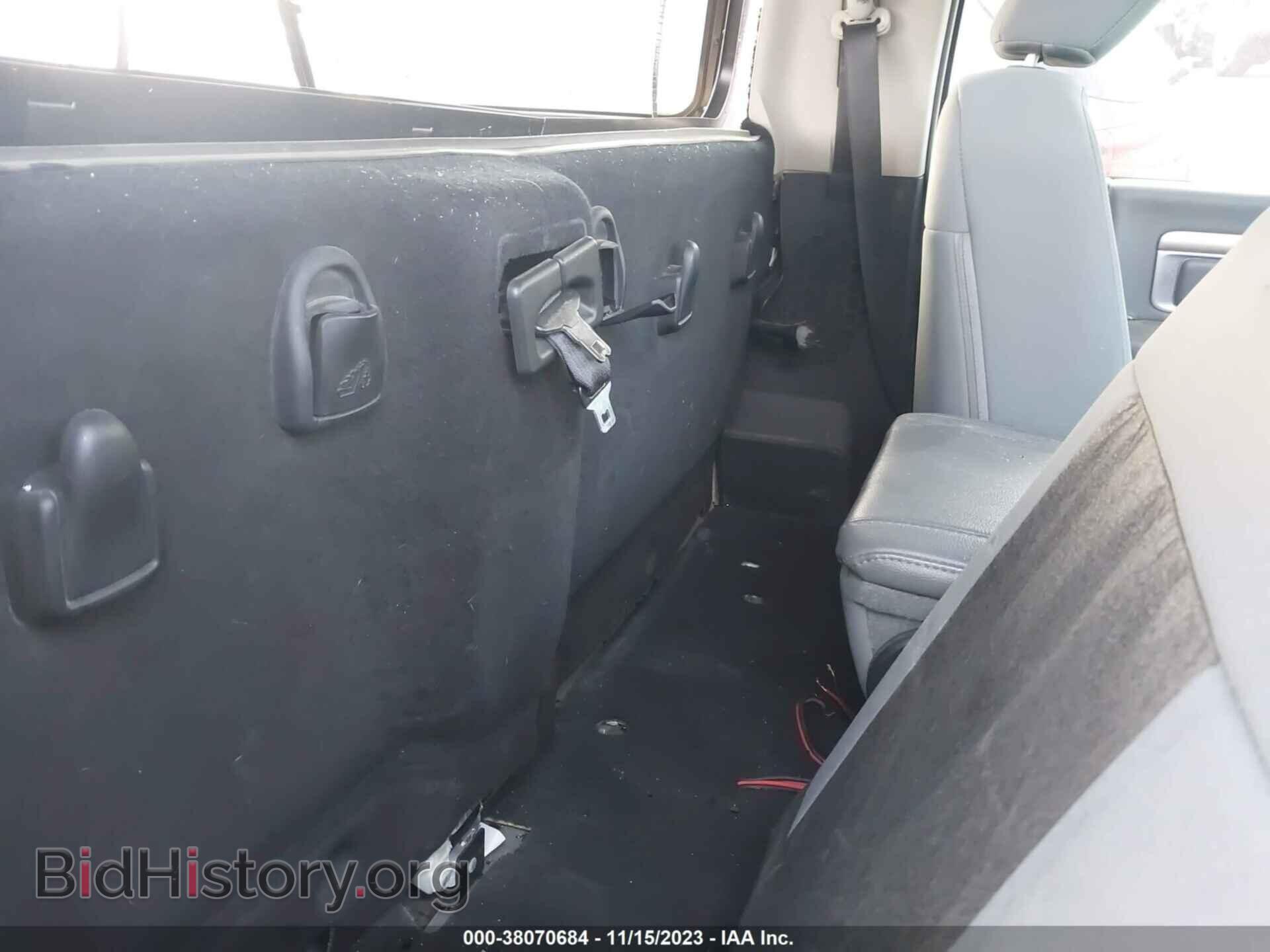 2014 RAM 1500 - VIN: 3C6JR6AT4EG163749 - Photo 8