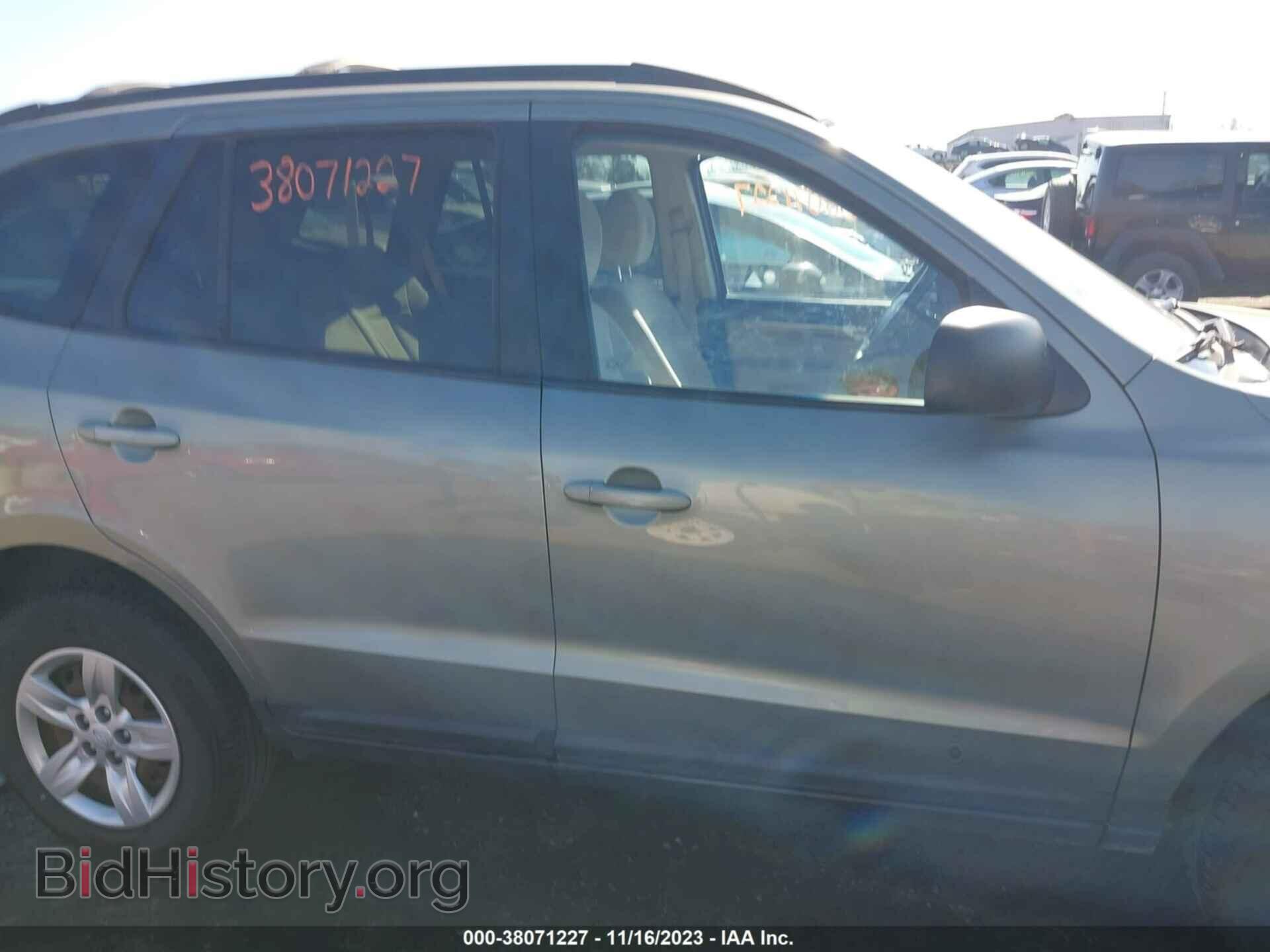 2009 HYUNDAI SANTA FE - VIN: 5NMSG73D29H265737 - Фото 13