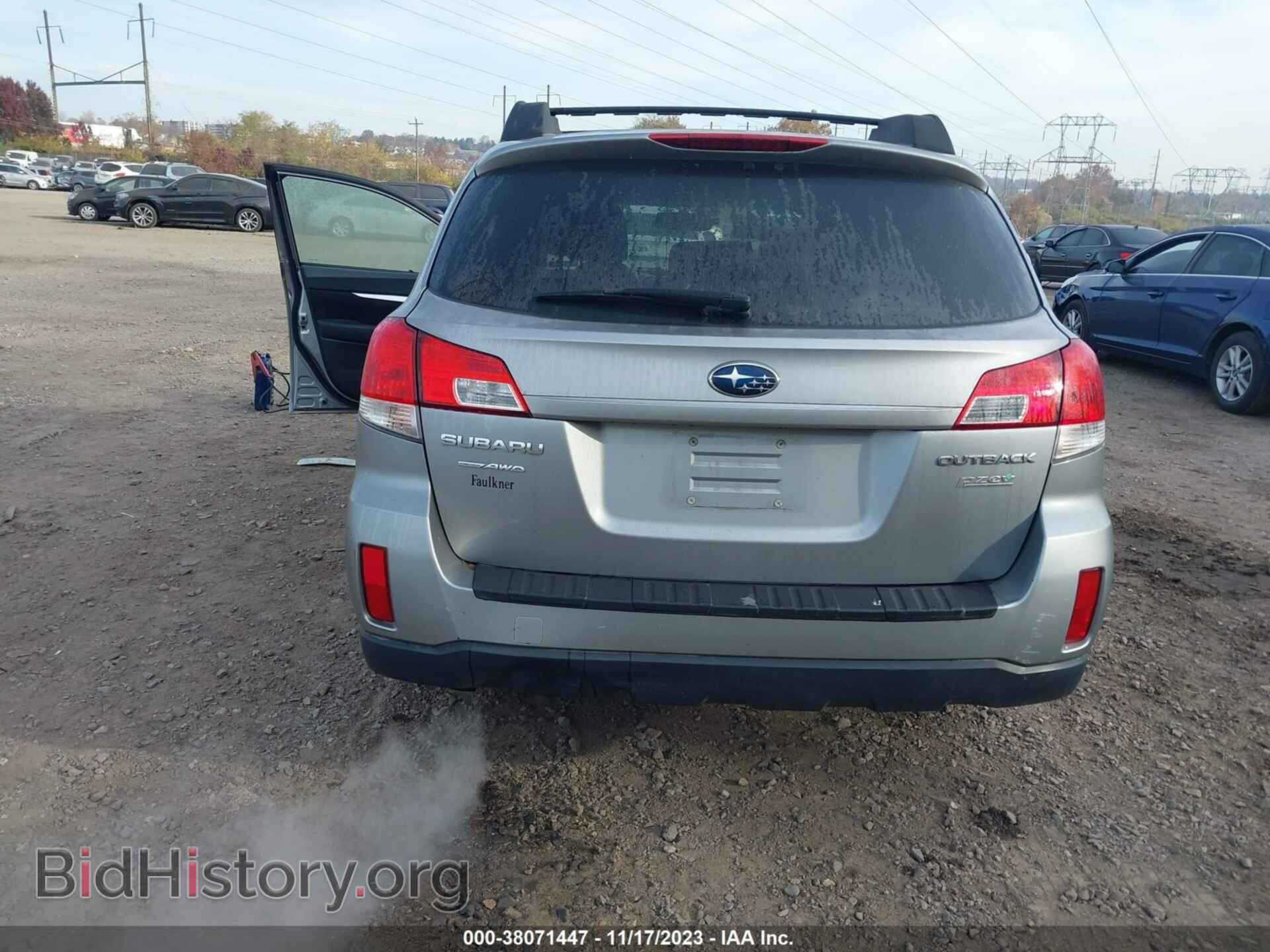 2011 SUBARU OUTBACK - VIN: 4S4BRBCC3B3366452 - Фото 6