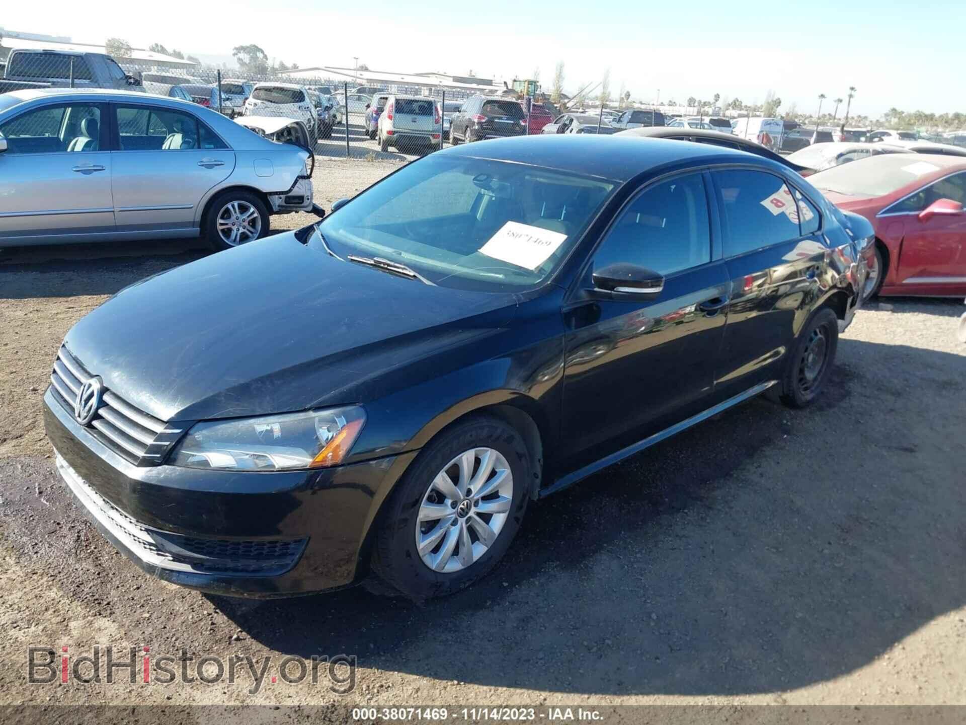 2013 VOLKSWAGEN PASSAT - VIN: 1VWAP7A3XDC032232 - Фото 2