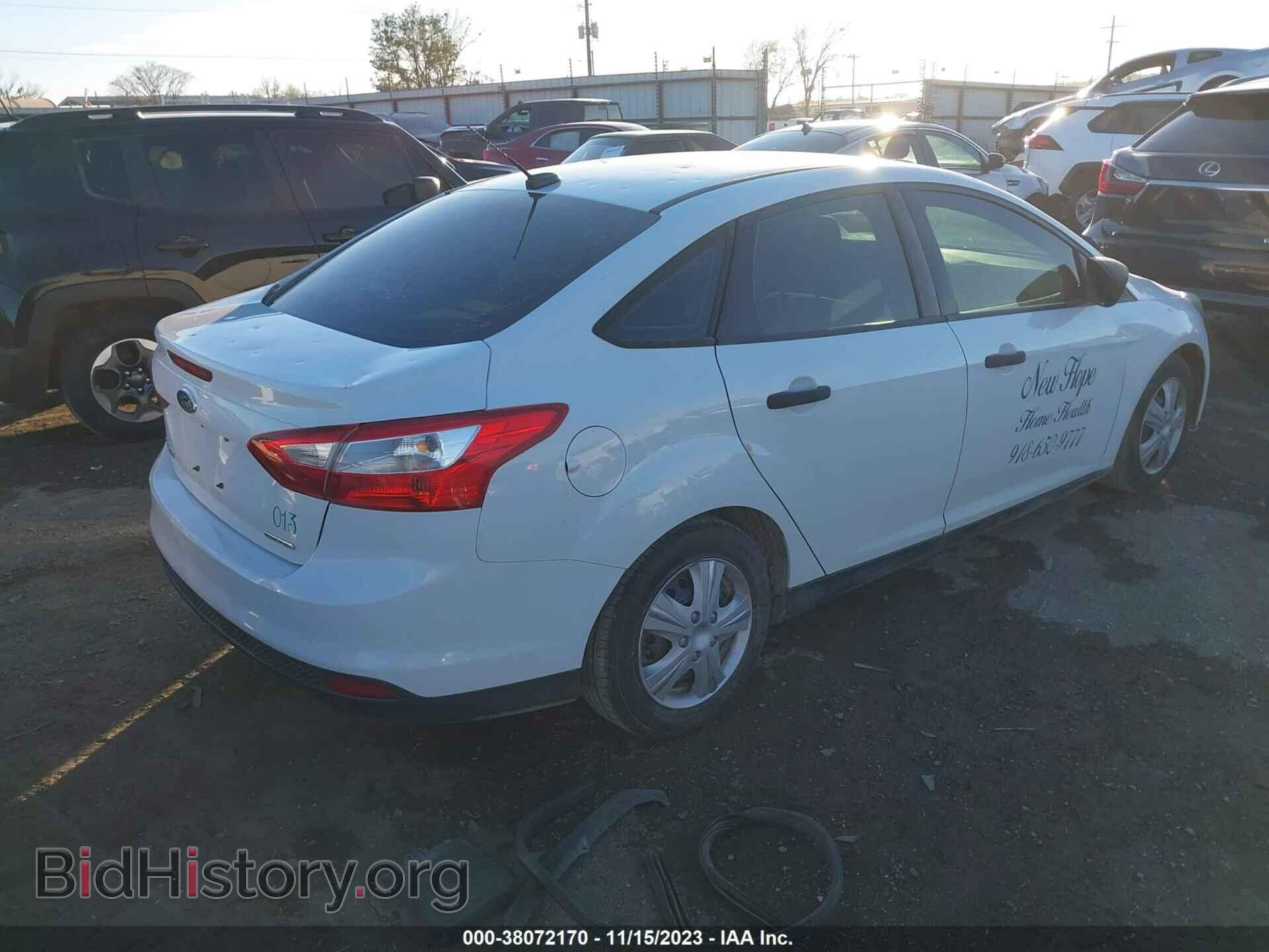 2014 FORD FOCUS - VIN: 1FADP3E25EL419966 - Фото 4