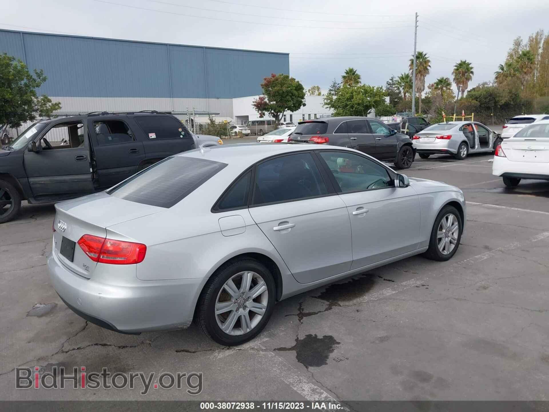 2011 AUDI A4 - VIN: WAUBFAFL8BA094475 - Фото 4