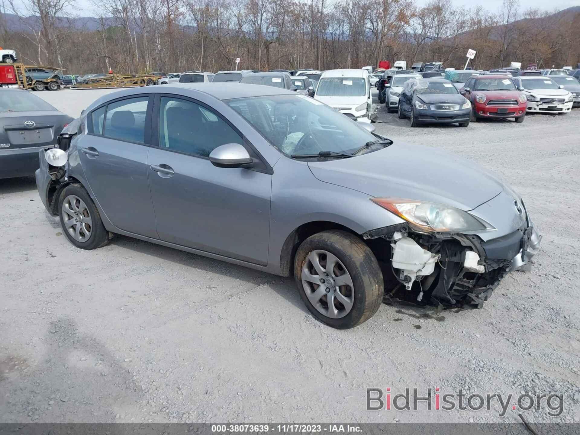 Photo JM1BL1U70D1821130 - MAZDA MAZDA3 2013