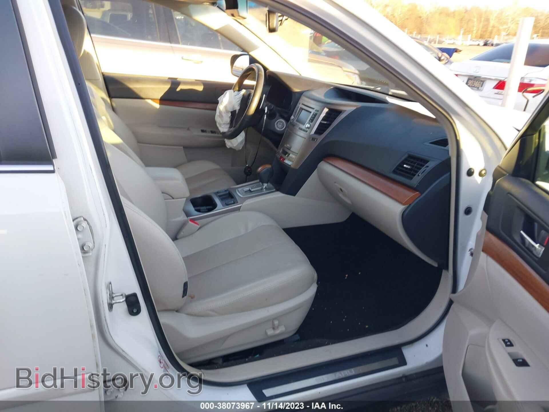 2014 SUBARU OUTBACK - VIN: 4S4BRBLC8E3297987 - Photo 5