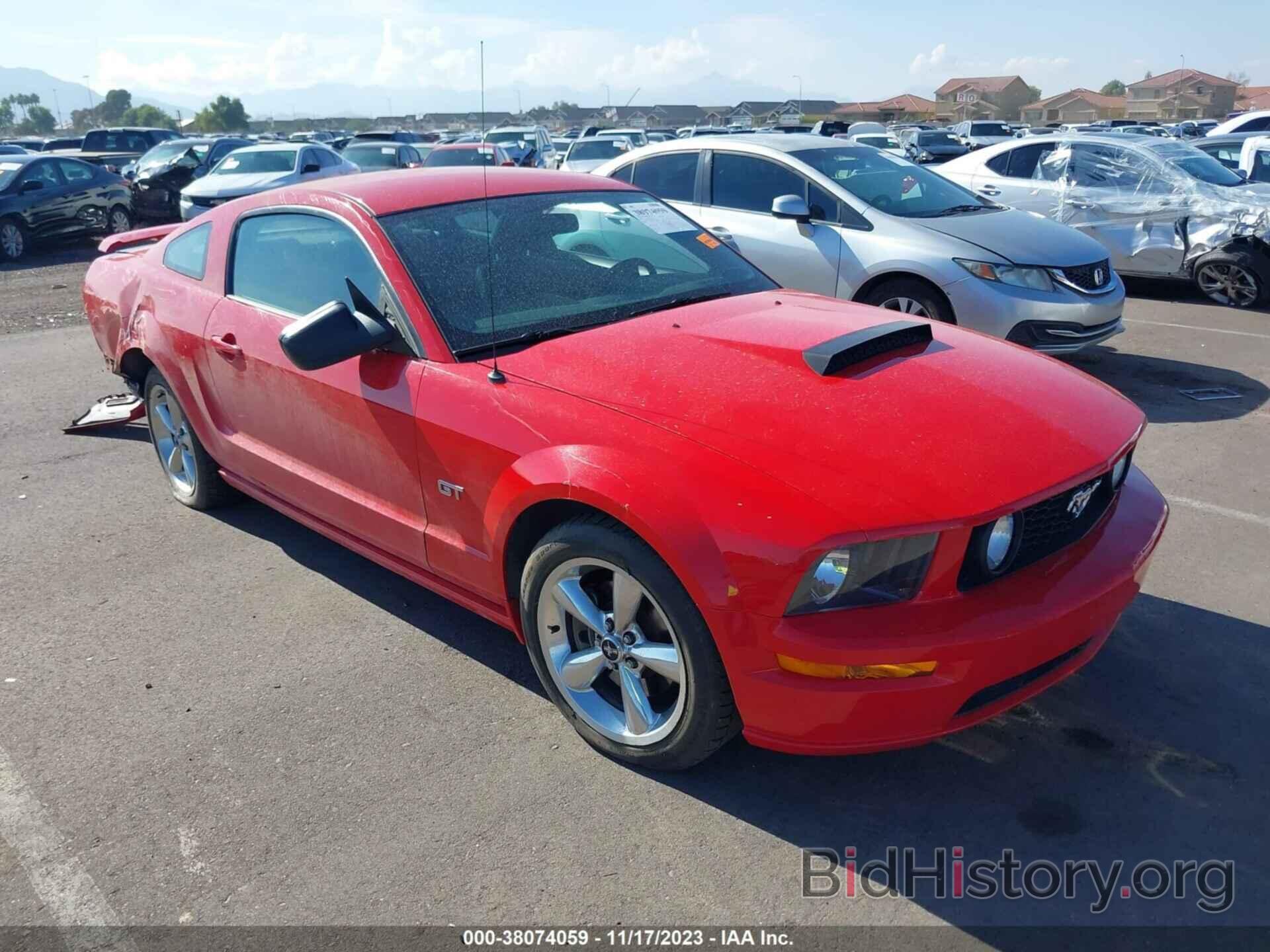 Photo 1ZVHT82H875226583 - FORD MUSTANG 2007