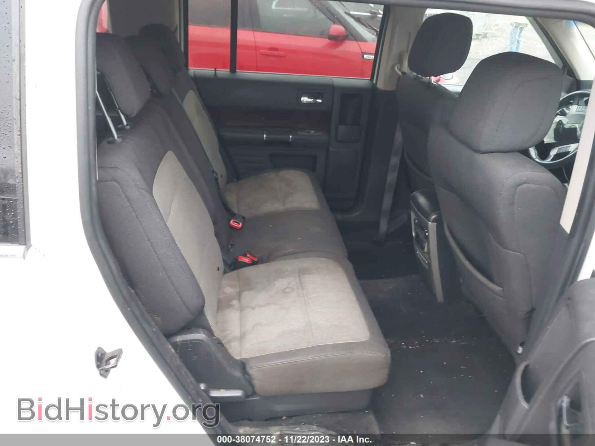 2011 FORD FLEX - VIN: 2FMGK5CC2BBD10188 - Photo 8