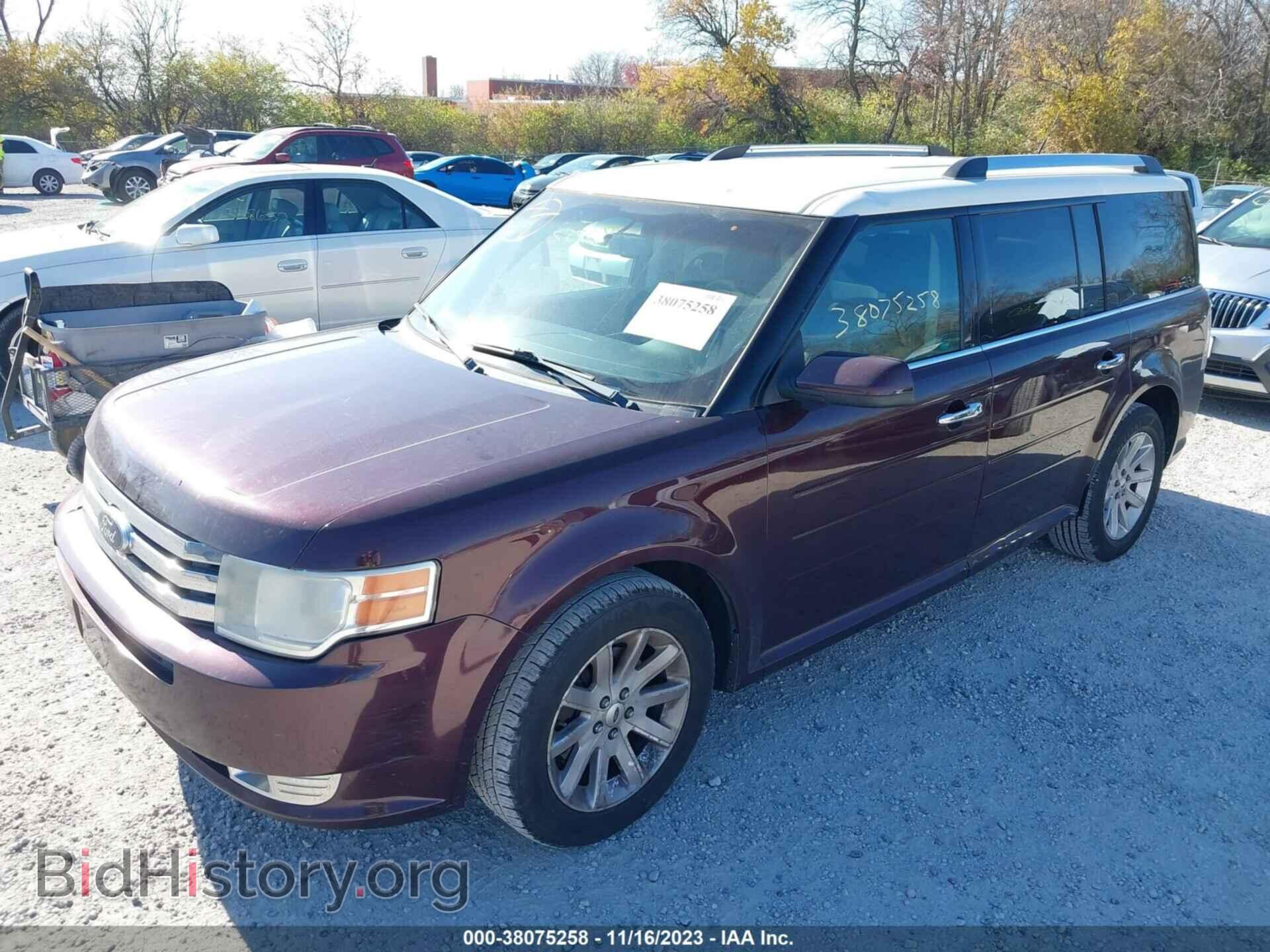 2011 FORD FLEX - VIN: 2FMGK5CC0BBD16314 - Photo 2