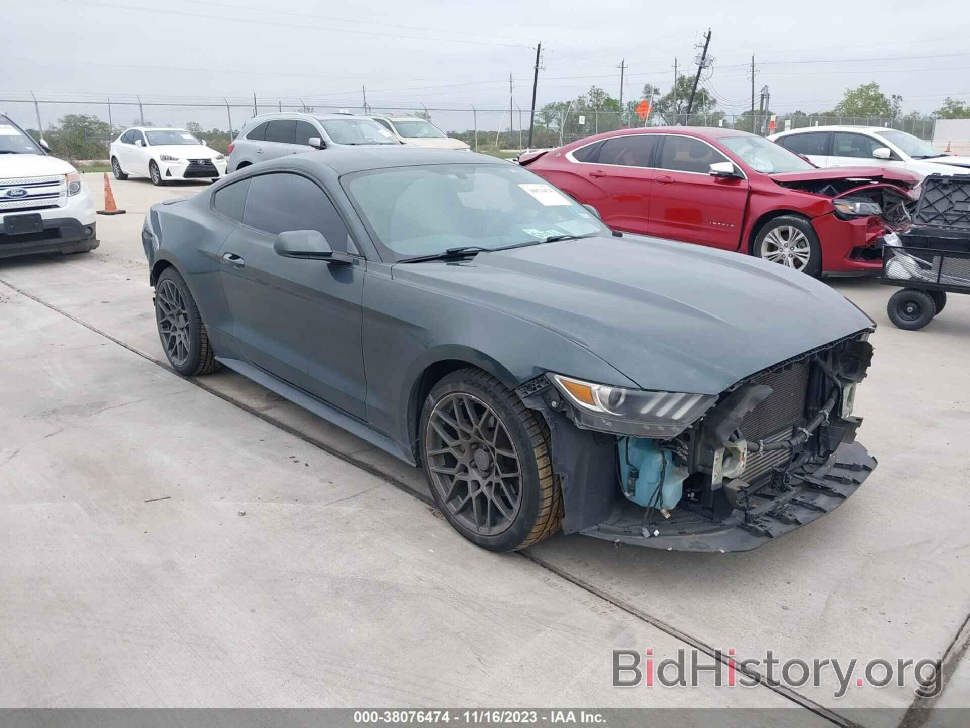 Photo 1FA6P8TH8G5260381 - FORD MUSTANG 2016