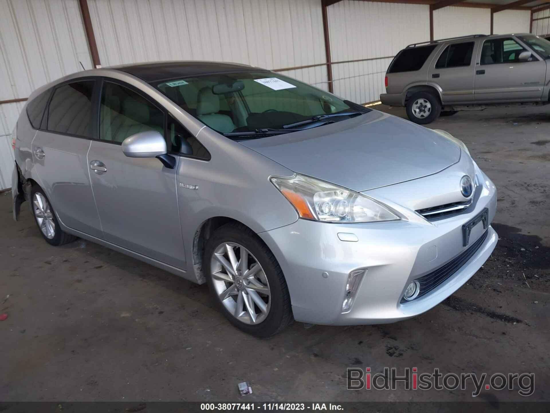 Фотография JTDZN3EU0E3324626 - TOYOTA PRIUS V 2014