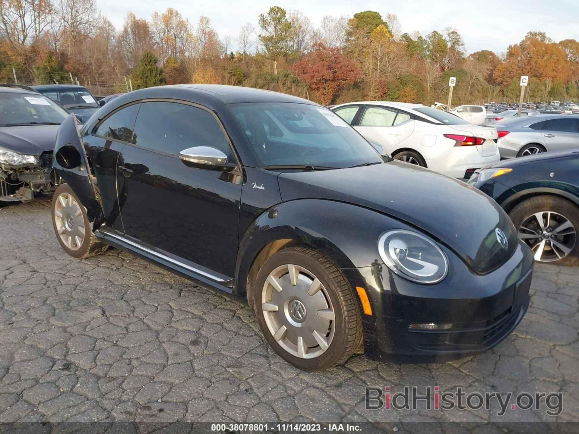 Фотография 3VWJP7AT7DM657993 - VOLKSWAGEN BEETLE 2013