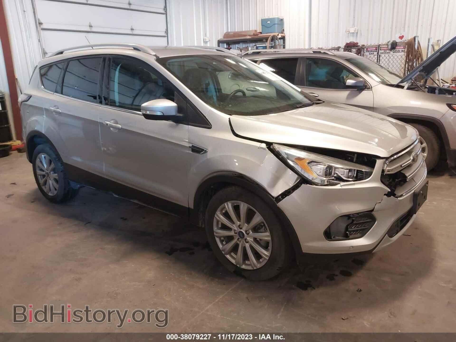 Фотография 1FMCU0J90HUB22033 - FORD ESCAPE 2017