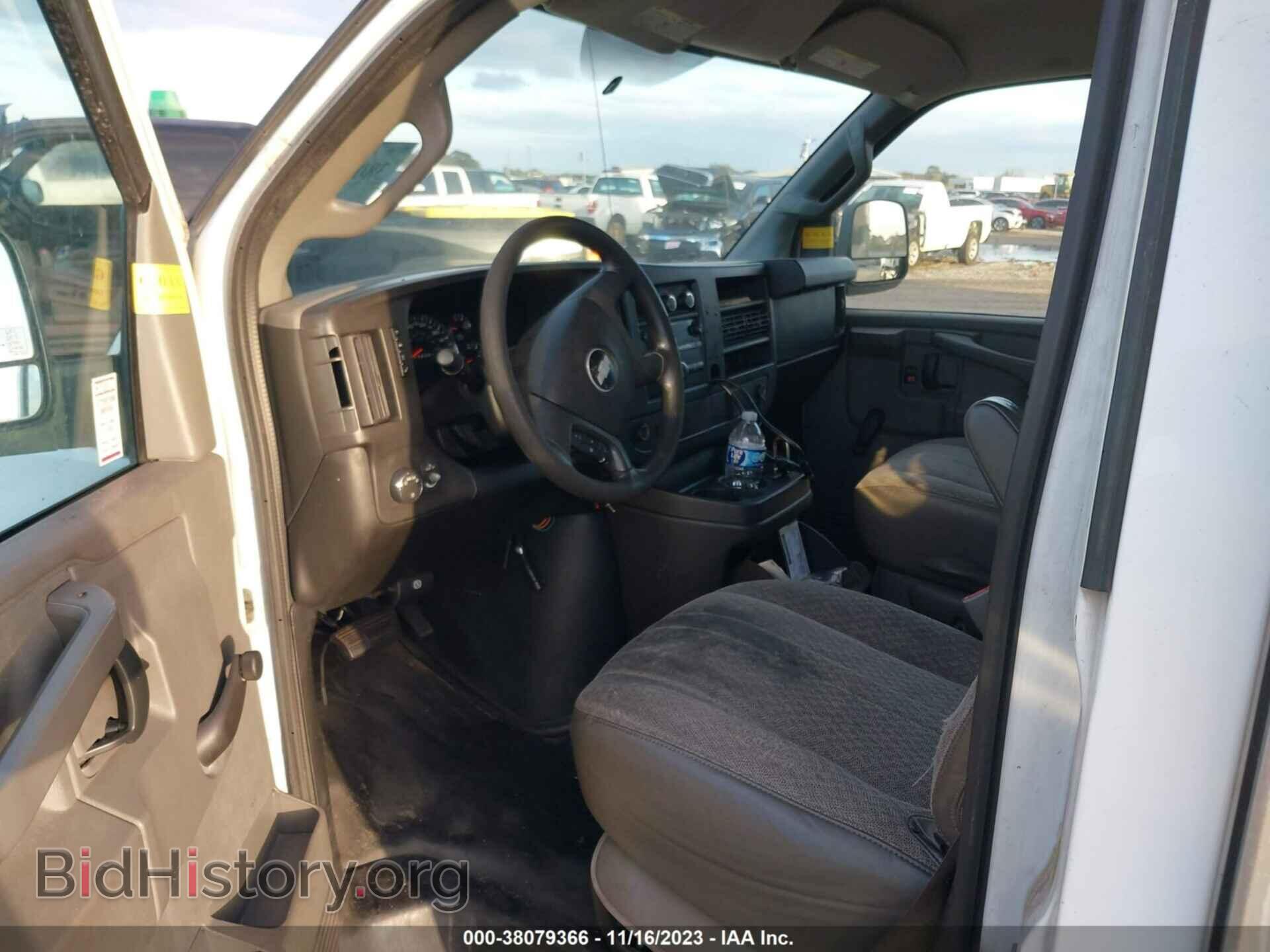 2017 CHEVROLET EXPRESS CUTAWAY - VIN: 1GB0GSFF2H1120749 - Фото 5