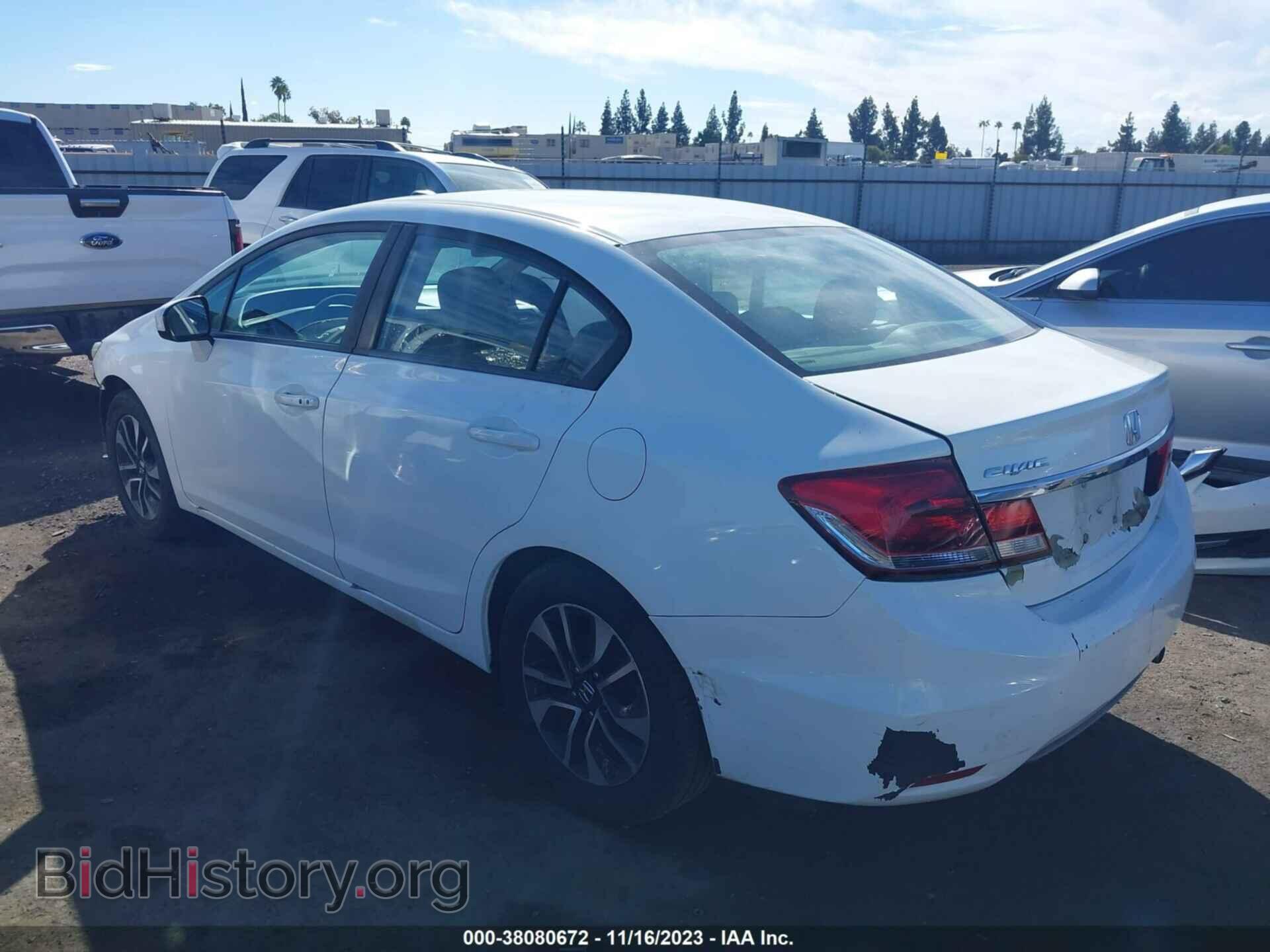 2015 HONDA CIVIC - VIN: 19XFB2F88FE215445 - Фото 3