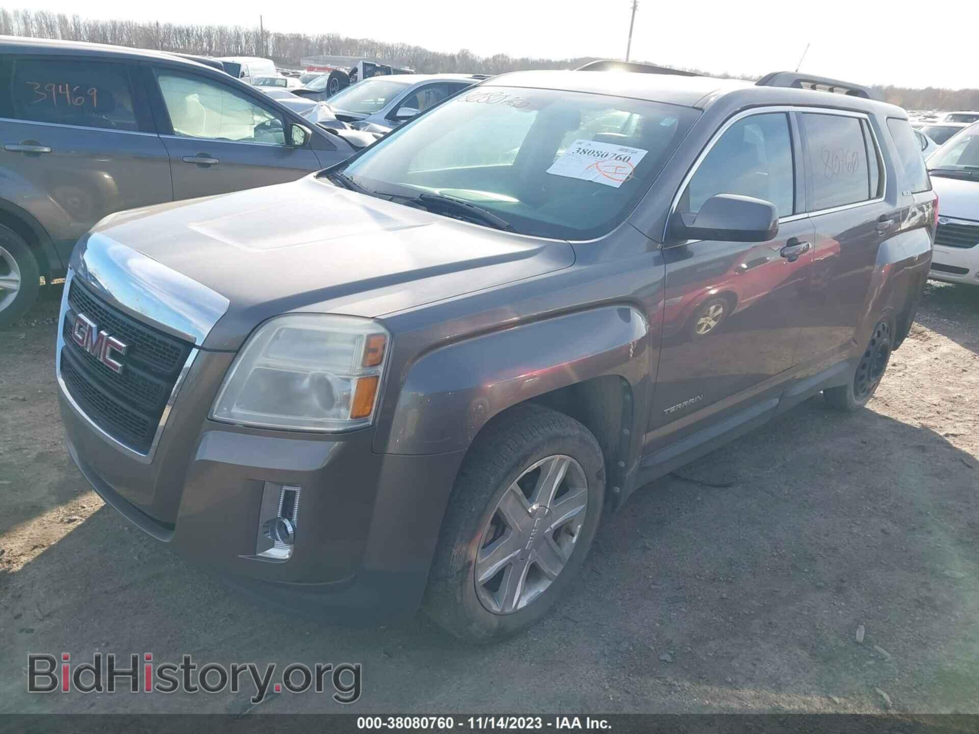 2010 GMC TERRAIN - VIN: 2CTFLGEY4A6235586 - Photo 2