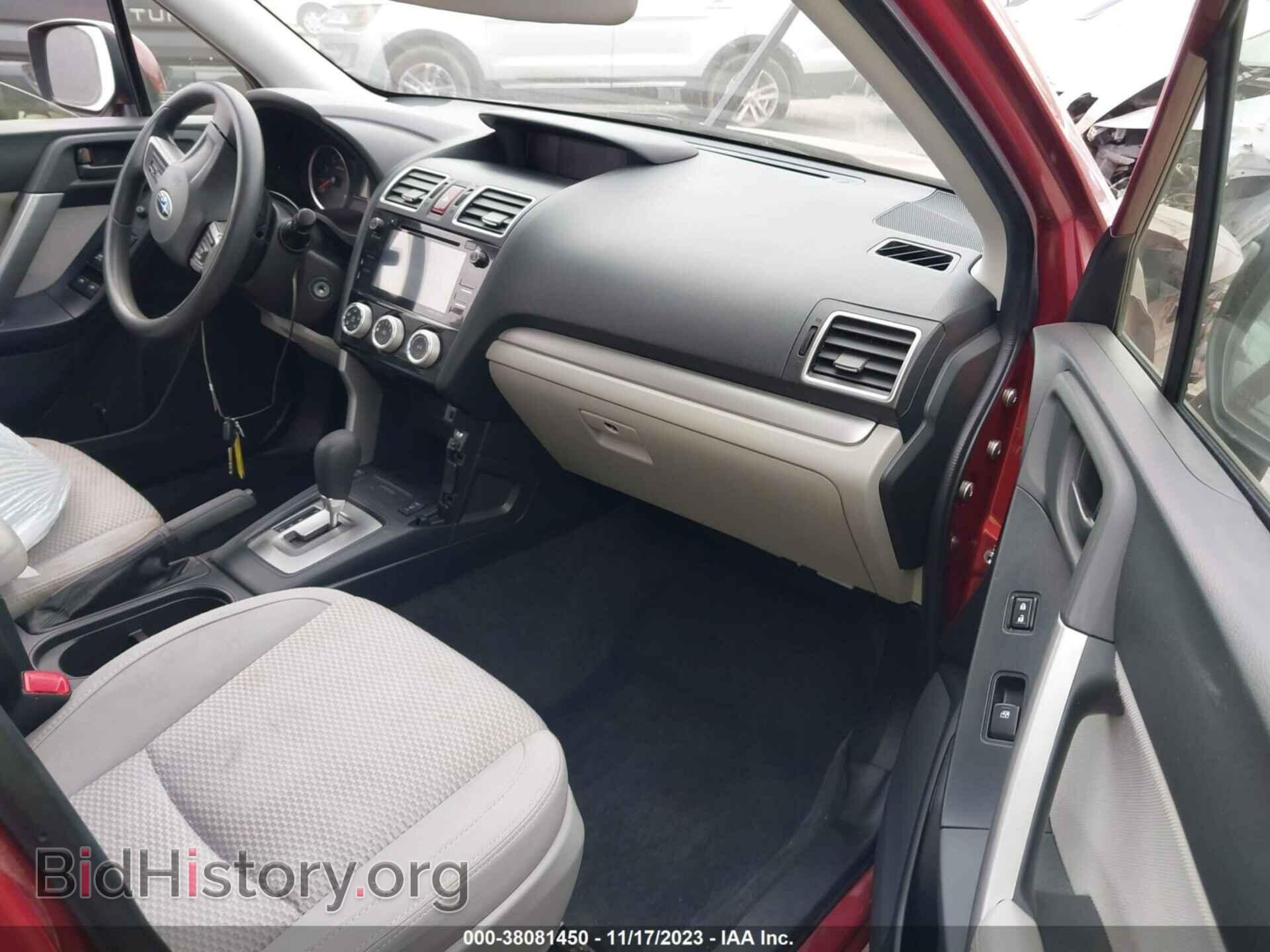 2016 SUBARU FORESTER - VIN: JF2SJADC3GH492732 - Фото 5