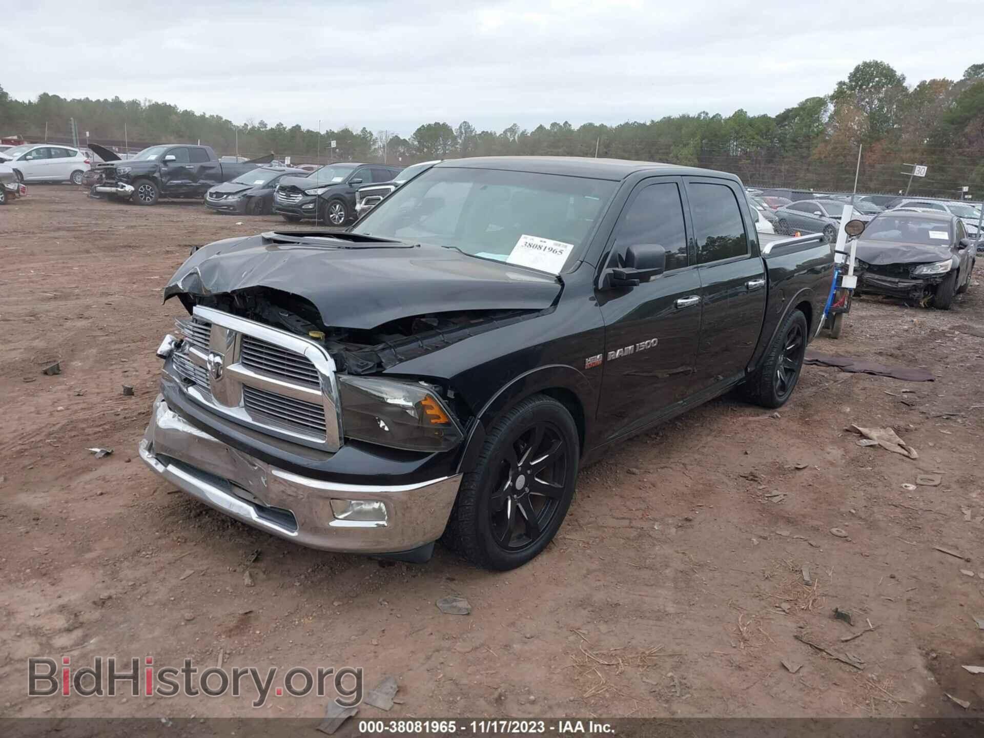 2011 RAM RAM 1500 - VIN: 1D7RB1CT6BS615730 - Фото 2