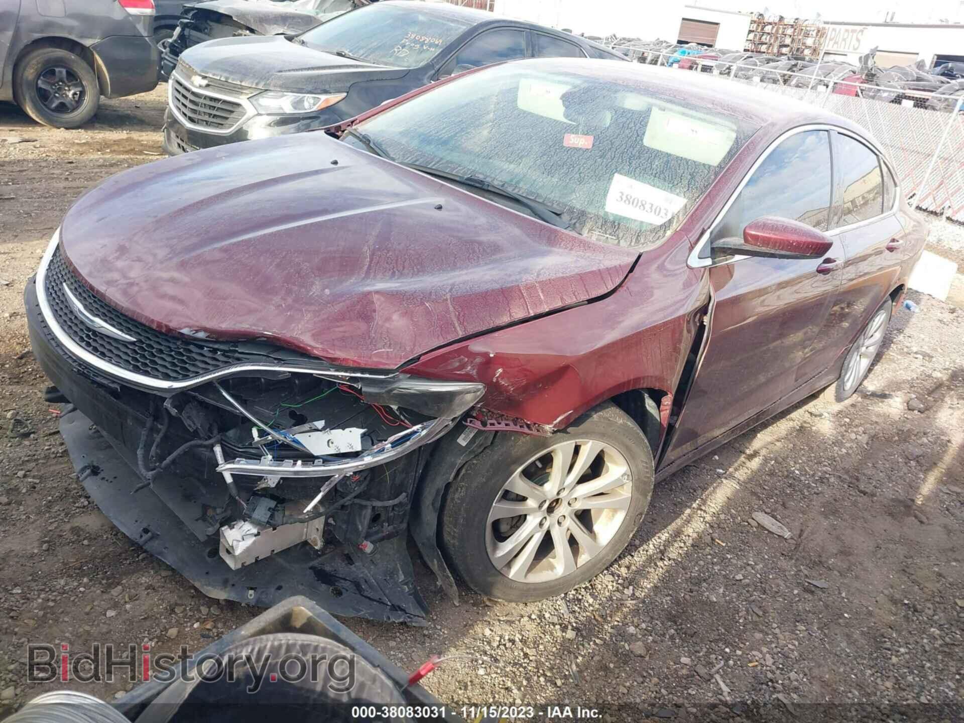 2015 CHRYSLER 200 - VIN: 1C3CCCABXFN576992 - Фото 2