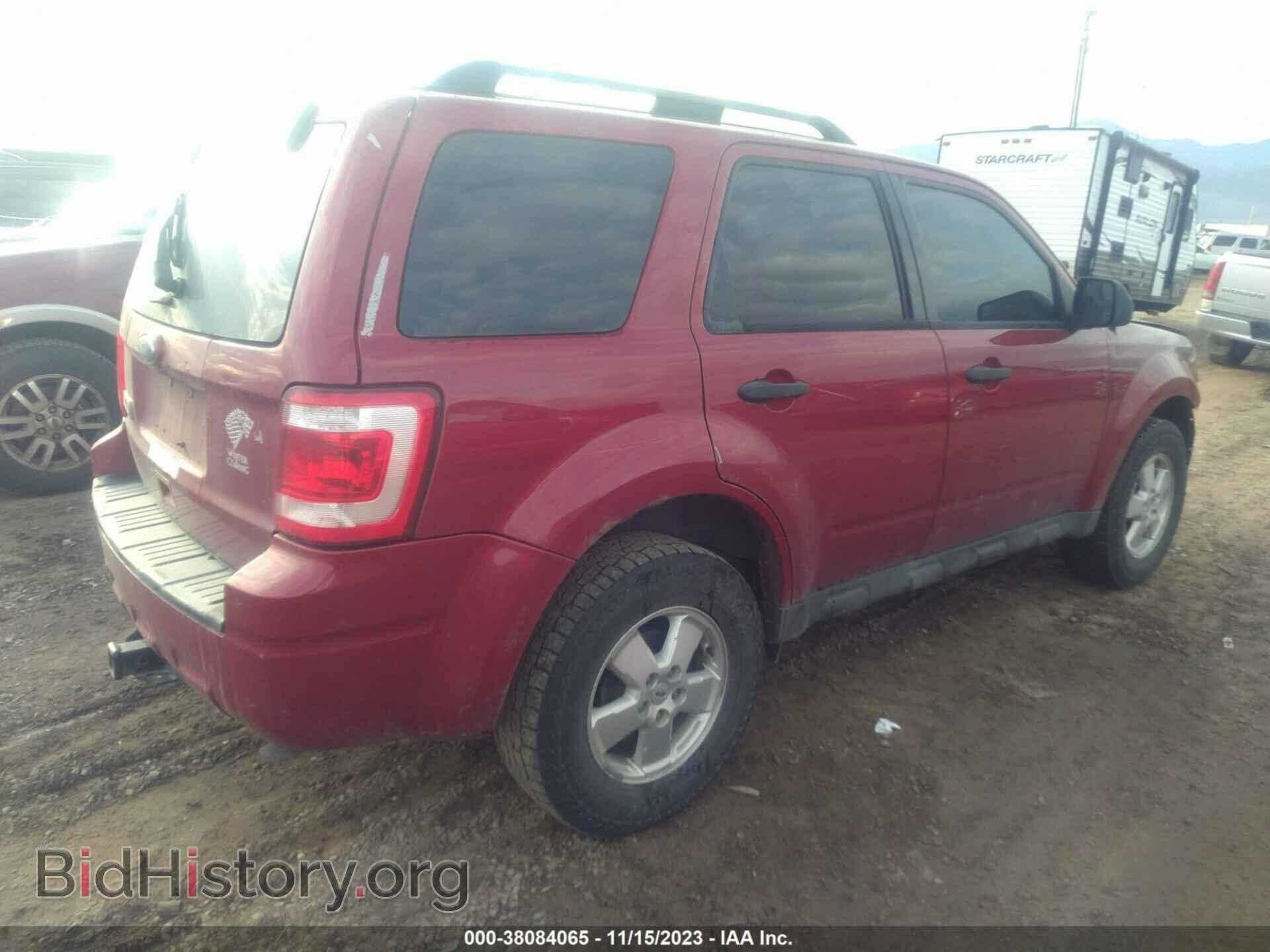 2011 FORD ESCAPE - VIN: 1FMCU9D73BKB69641 - Фото 4