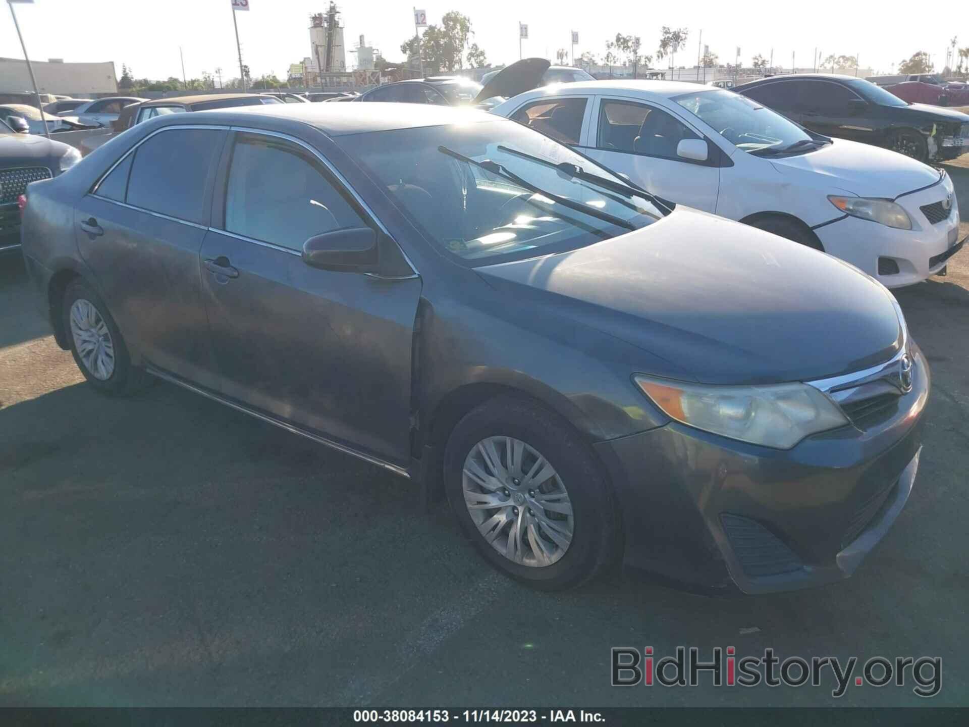 Photo 4T4BF1FK5CR174585 - TOYOTA CAMRY 2012