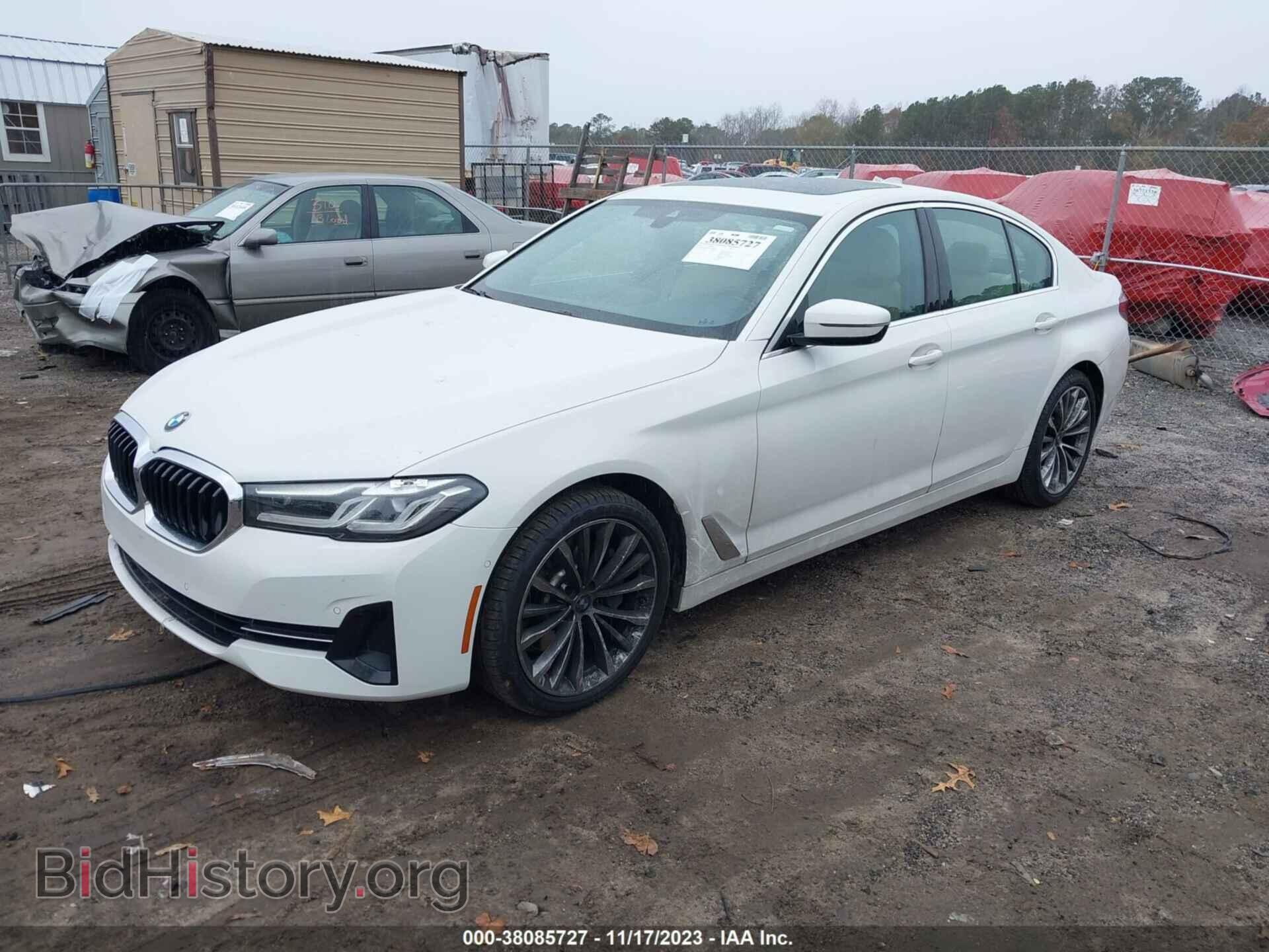 2021 BMW 5 SERIES - VIN: WBA53BH08MCF78039 - Фото 2