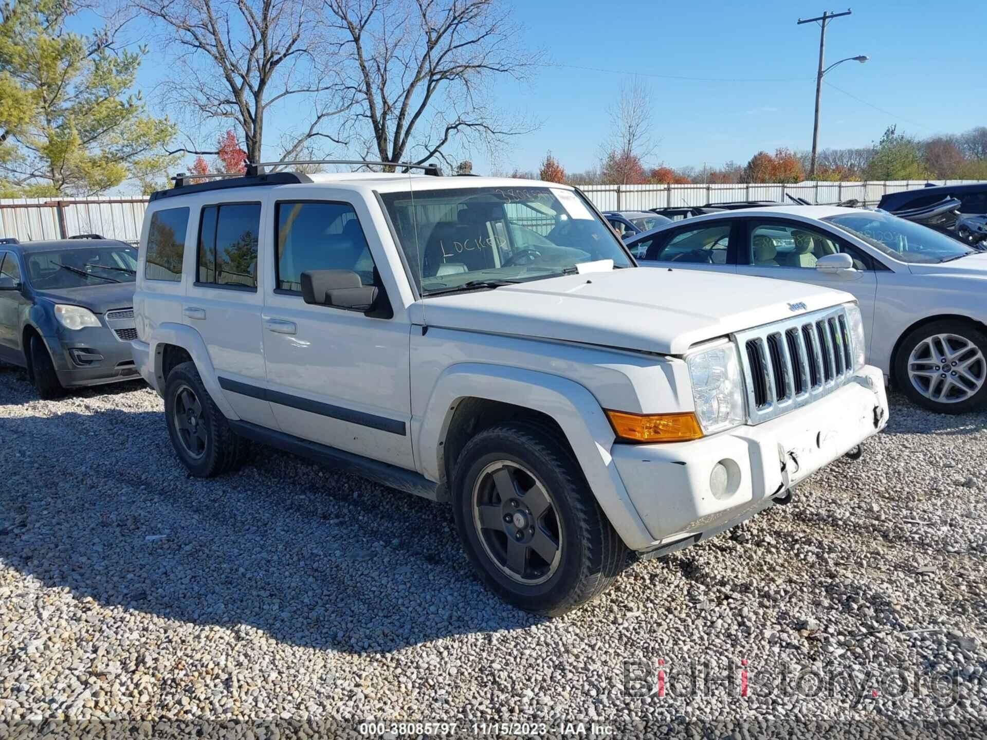 Photo 1J8HG48N28C194992 - JEEP COMMANDER 2008