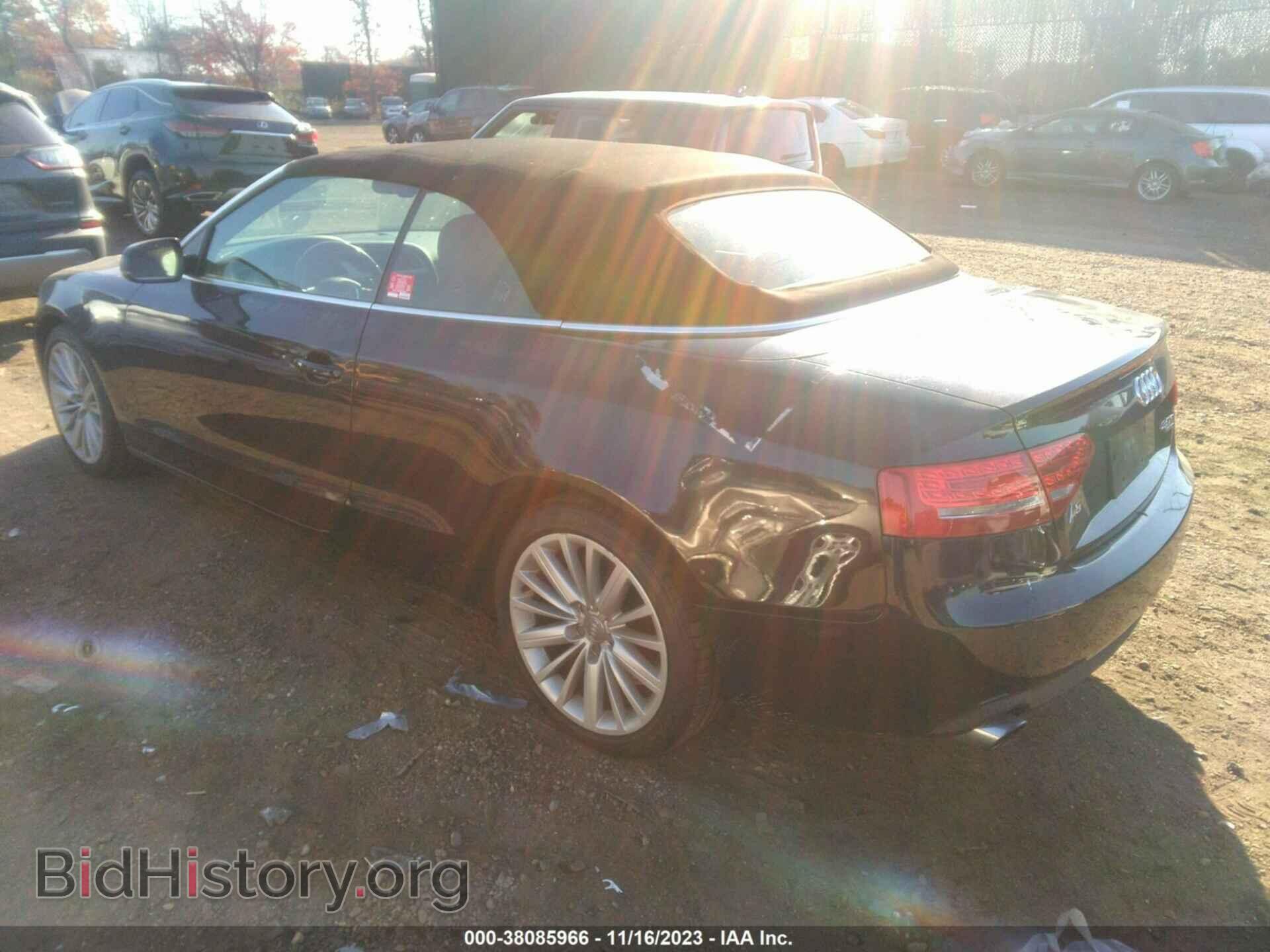 2011 AUDI A5 - VIN: WAULFAFH1BN012417 - Фото 3