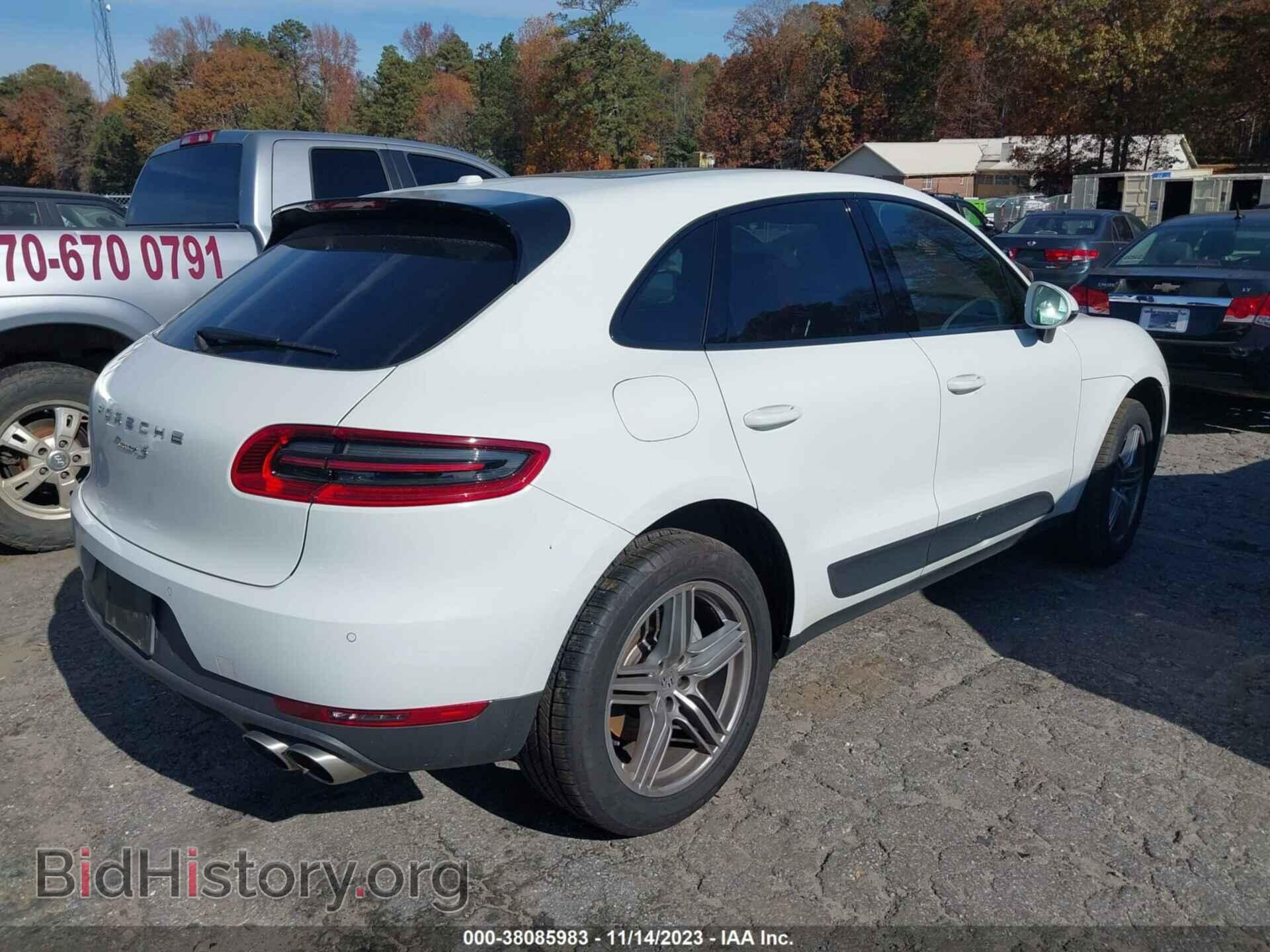 2017 PORSCHE MACAN - VIN: WP1AB2A50HLB11371 - Фото 4