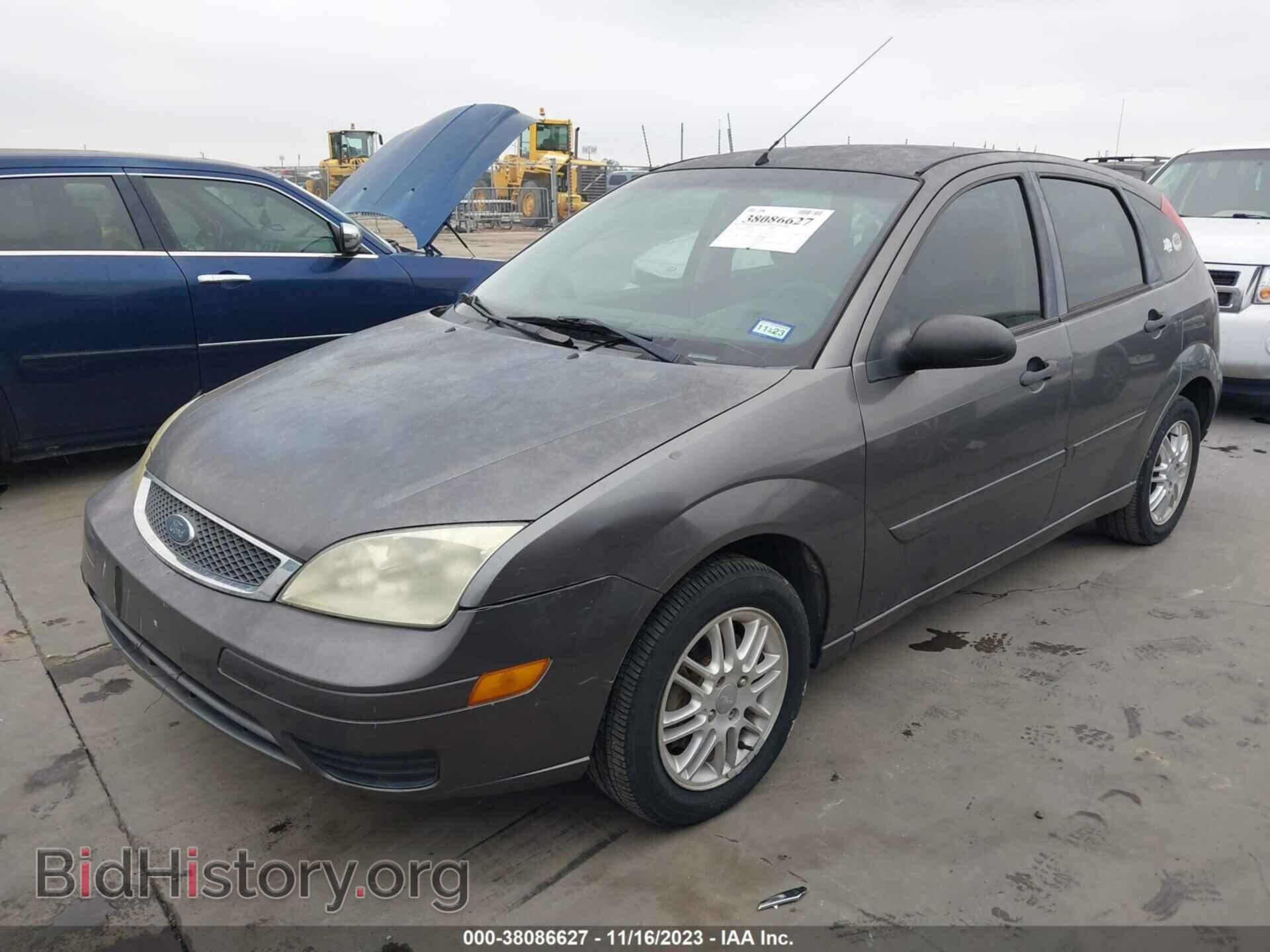2007 FORD FOCUS - VIN: 1FAHP37N27W185229 - Фото 2